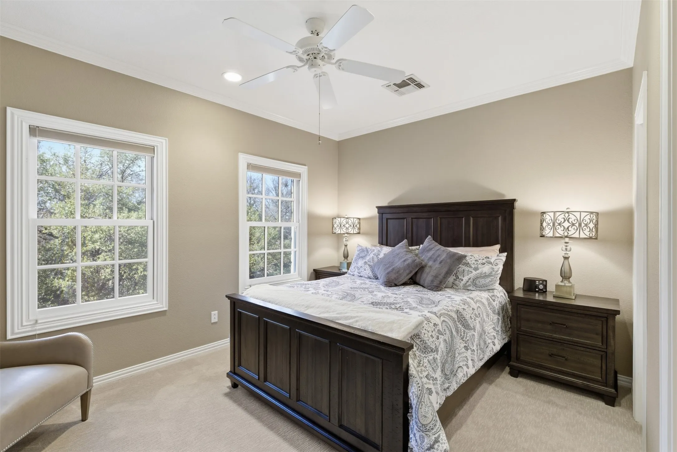 Single Family Residence For Sale in Tarrant County , 4405 Richardson Ranch Road, Fort Worth, Texas 76126, 4 Bedroom, 5 Bathroom, 3 Garage spaces, 3,802 Sqft, built in 2002, Preowned, mls#21183843, Real Estate Agent in Fort Worth, Homes For Sale in Tarrant county, Homes For Sale in Fort Worth, Realtor in Fort Worth Texas, Real Estate Brokerage Independent Realty Texas, Luminita Cordes Realtor