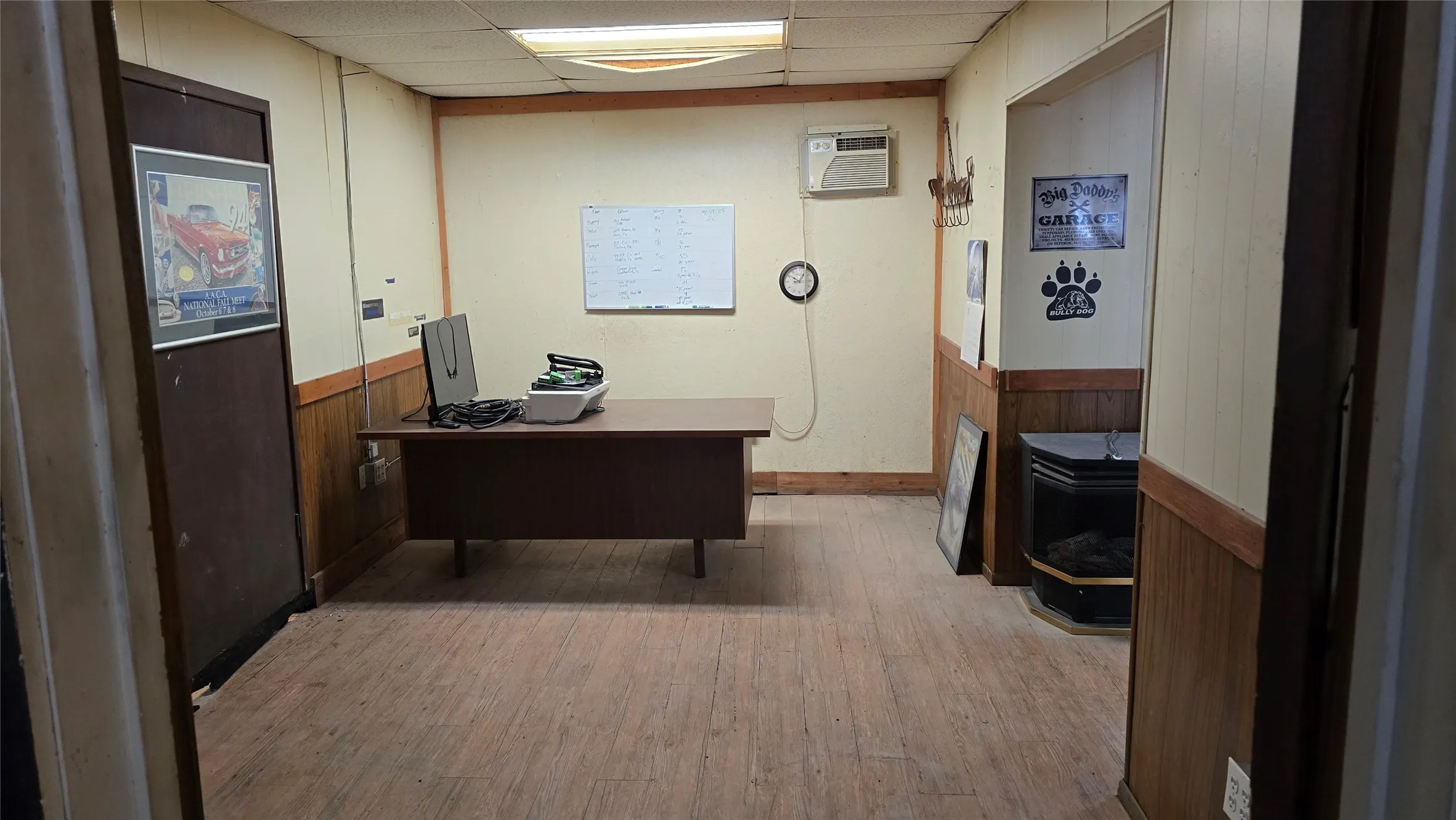 Retail For Sale in Erath County , 367 E Washington Street, Stephenville, Texas 76401, 0, 0, Garage spaces, 0 Sqft, built in 1900, Preowned, Price $750,000, mls#21186521, Real Estate Agent in Stephenville, Homes For Sale in Erath county, Homes For Sale in Stephenville, Realtor in Stephenville Texas, Real Estate Brokerage Independent Realty Texas, Luminita Cordes Realtor