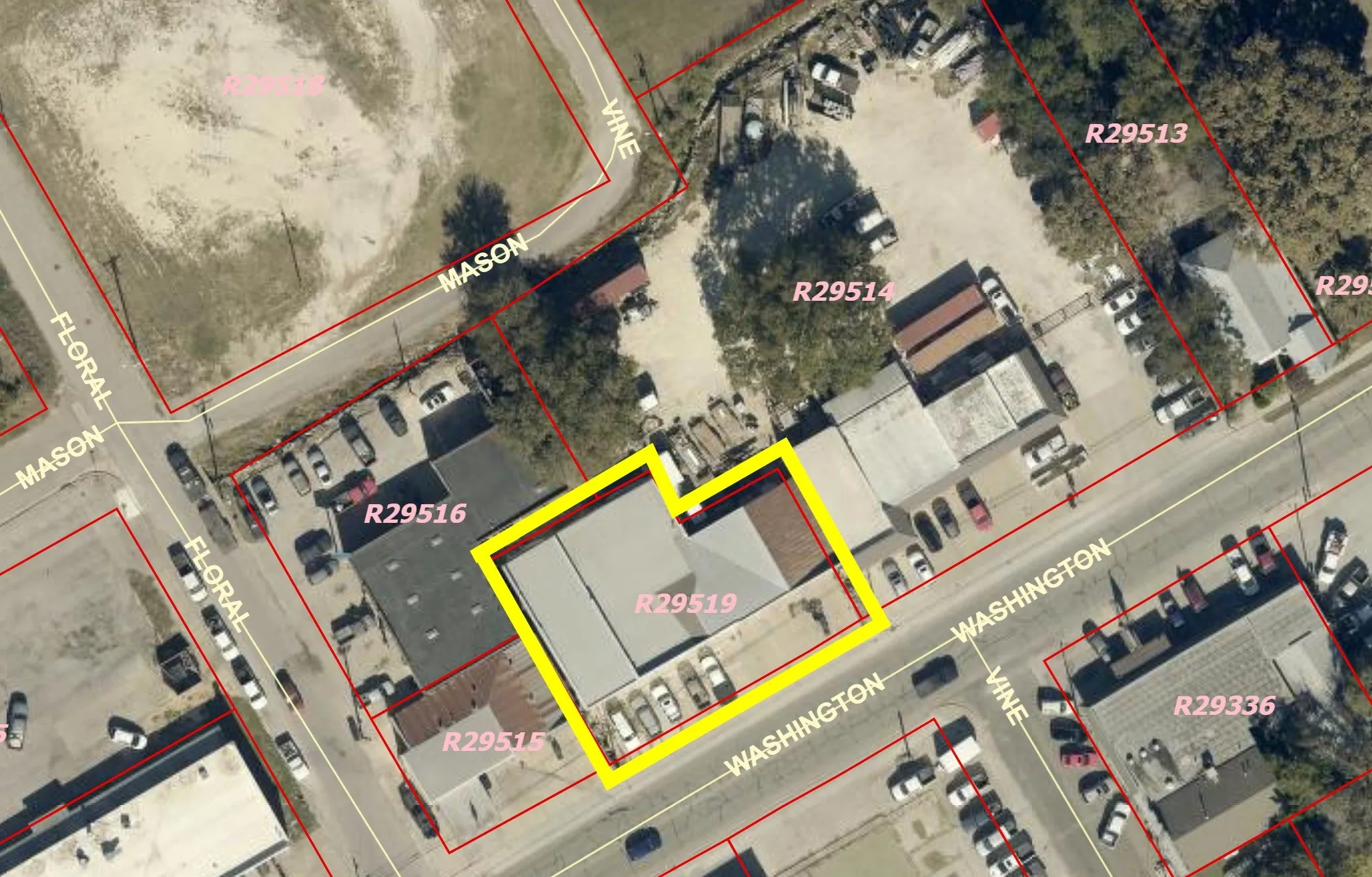 Retail For Sale in Erath County , 367 E Washington Street, Stephenville, Texas 76401, 0, 0, Garage spaces, 0 Sqft, built in 1900, Preowned, Price $750,000, mls#21186521, Real Estate Agent in Stephenville, Homes For Sale in Erath county, Homes For Sale in Stephenville, Realtor in Stephenville Texas, Real Estate Brokerage Independent Realty Texas, Luminita Cordes Realtor