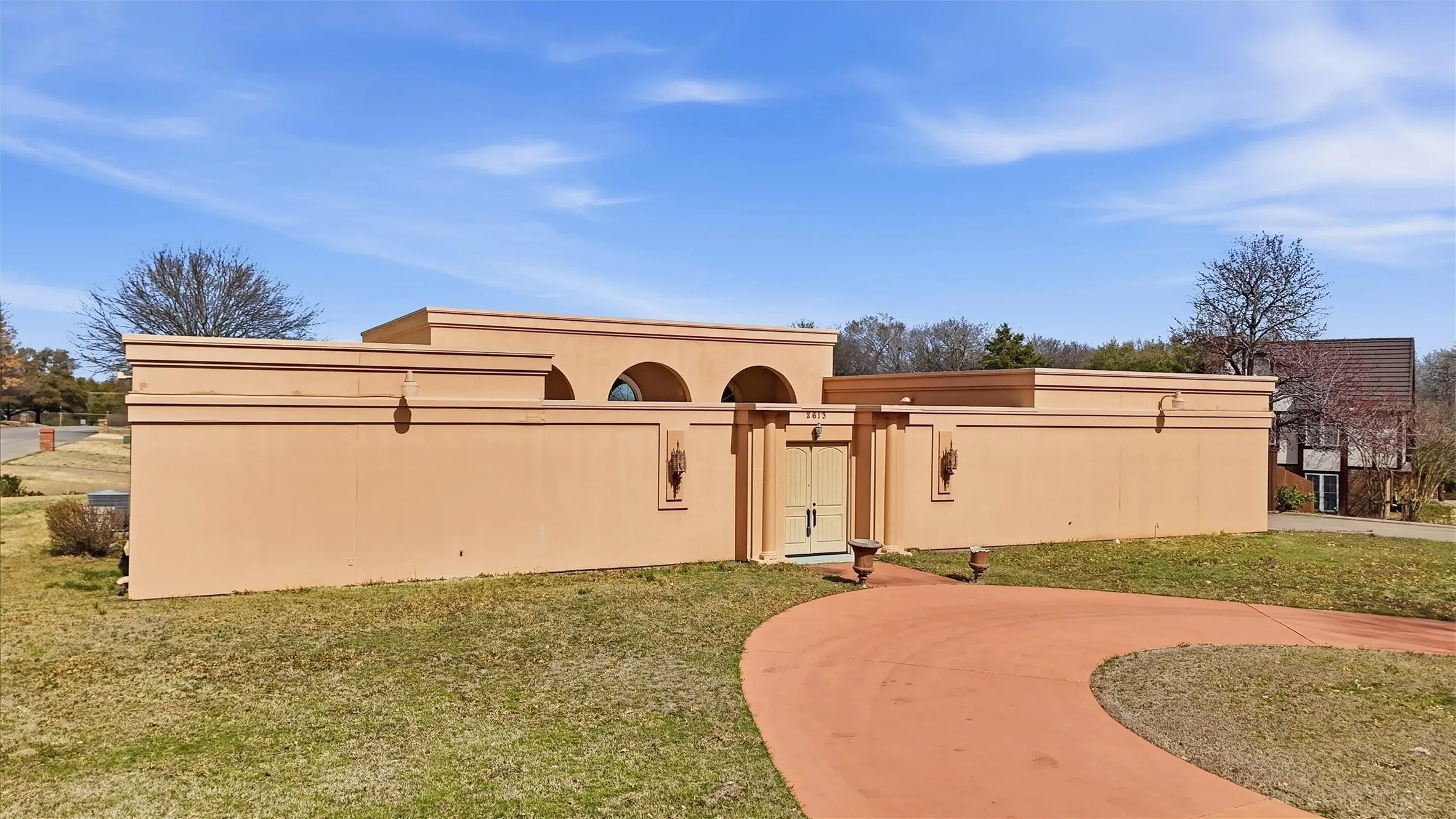 Single Family Residence For Sale in Grayson County , 2613 W Cascade Drive, Sherman, Texas 75092, 3 Bedroom, 4 Bathroom, 2 Garage spaces, 3,984 Sqft, built in 1986, mls#21186277, Real Estate Agent in Sherman, Homes For Sale in Grayson county, Homes For Sale in Sherman, Realtor in Sherman Texas, Real Estate Brokerage Independent Realty Texas, Luminita Cordes Realtor