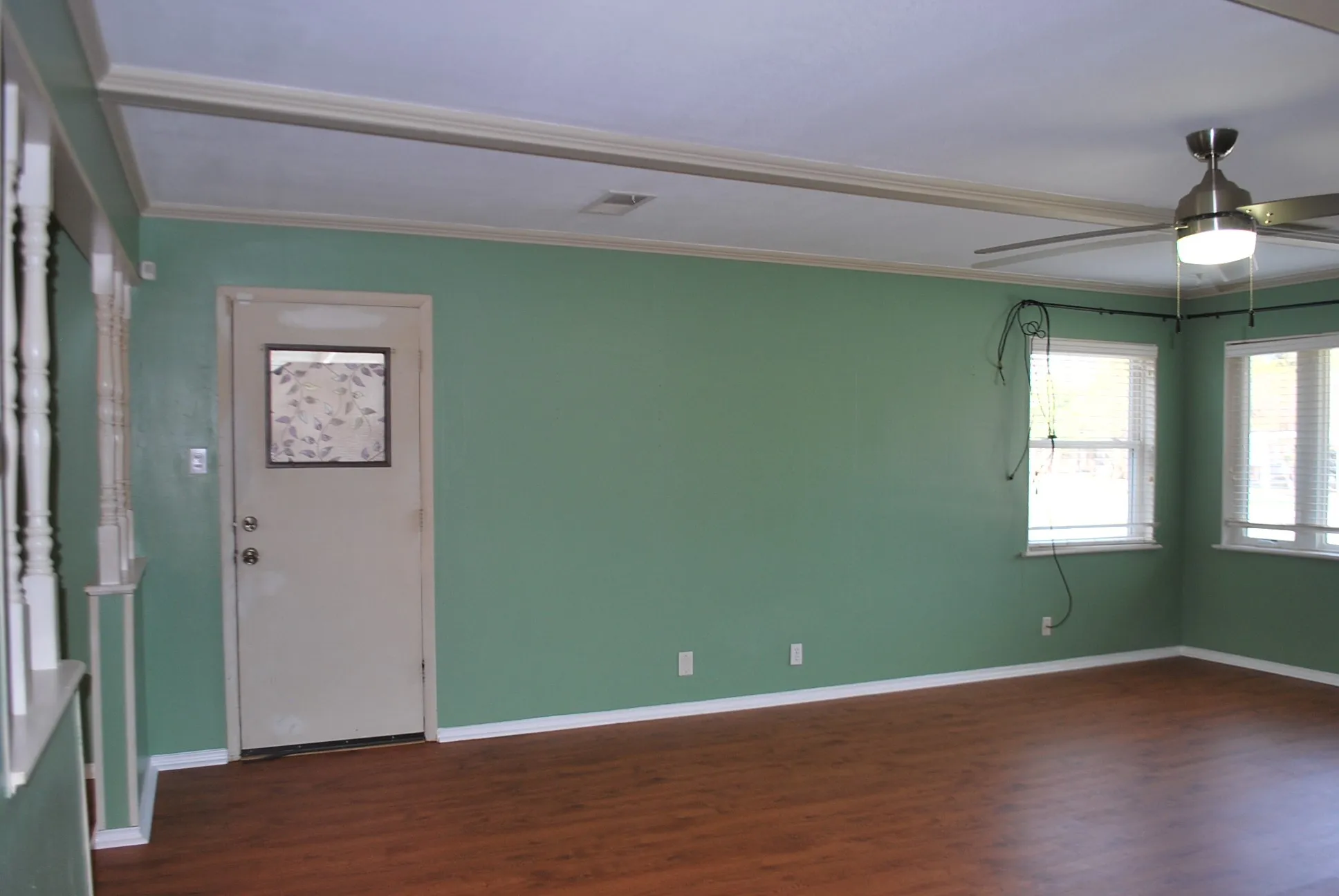 Single Family Residence For Sale in Grayson County , 2604 W Johnson Street, Denison, Texas 75020, 2 Bedroom, 2 Bathroom, Garage spaces, 1,411 Sqft, built in 1959, Preowned, mls#21186580, Real Estate Agent in Denison, Homes For Sale in Grayson county, Homes For Sale in Denison, Realtor in Denison Texas, Real Estate Brokerage Independent Realty Texas, Luminita Cordes Realtor