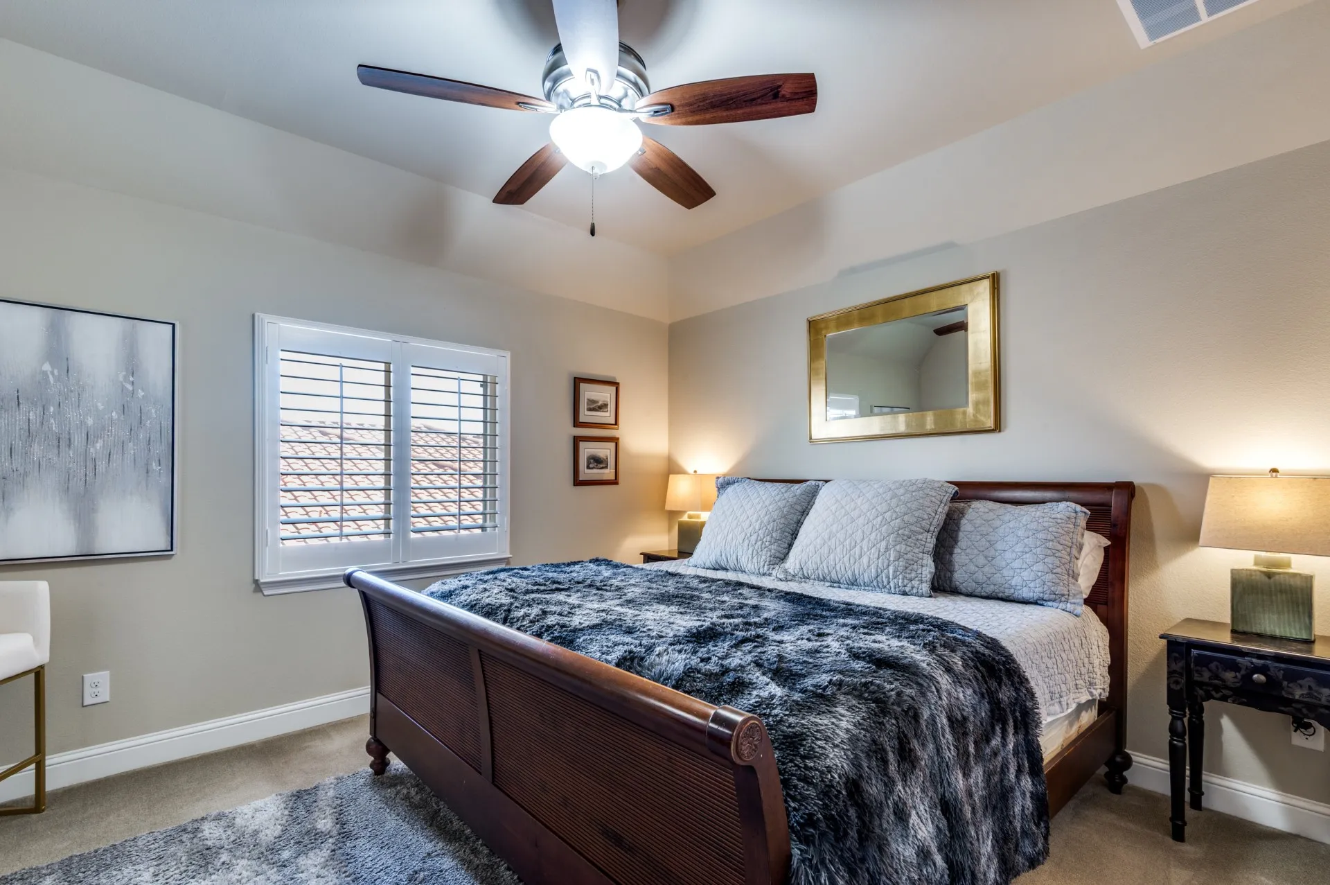 Single Family Residence For Sale in Dallas County , 647 Fountainview Drive, Irving, Texas 75039, 4 Bedroom, 5 Bathroom, 3 Garage spaces, 3,908 Sqft, built in 2014, Preowned, mls#21185838, Real Estate Agent in Irving, Homes For Sale in Dallas county, Homes For Sale in Irving, Realtor in Irving Texas, Real Estate Brokerage Independent Realty Texas, Luminita Cordes Realtor