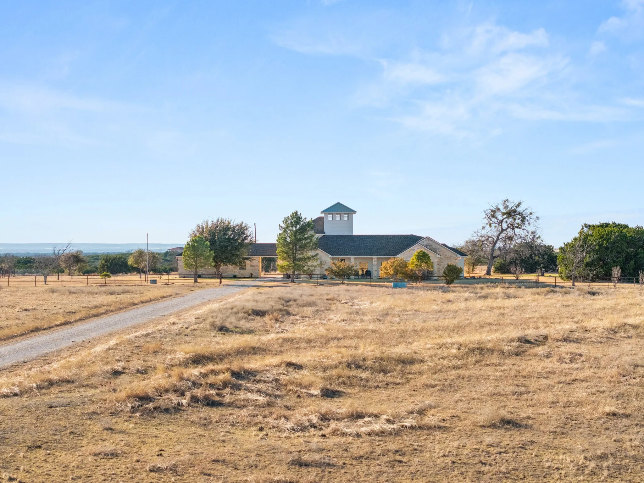 Farm For Sale in Coryell County , 1140 County Road 130, Gatesville, Texas 76528, 3 Bedroom, 3 Bathroom, 3 Garage spaces, 3,725 Sqft, built in 2005, Price $1,775,000, mls#21186637, Real Estate Agent in Gatesville, Homes For Sale in Coryell county, Homes For Sale in Gatesville, Realtor in Gatesville Texas, Real Estate Brokerage Independent Realty Texas, Luminita Cordes Realtor