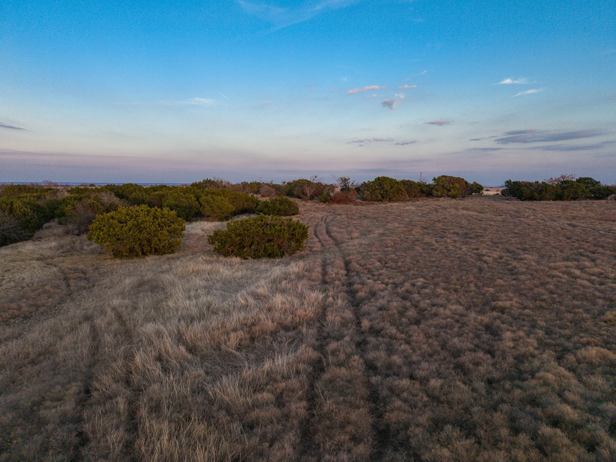 Farm For Sale in Coryell County , 1140 County Road 130, Gatesville, Texas 76528, 3 Bedroom, 3 Bathroom, 3 Garage spaces, 3,725 Sqft, built in 2005, Price $1,775,000, mls#21186637, Real Estate Agent in Gatesville, Homes For Sale in Coryell county, Homes For Sale in Gatesville, Realtor in Gatesville Texas, Real Estate Brokerage Independent Realty Texas, Luminita Cordes Realtor