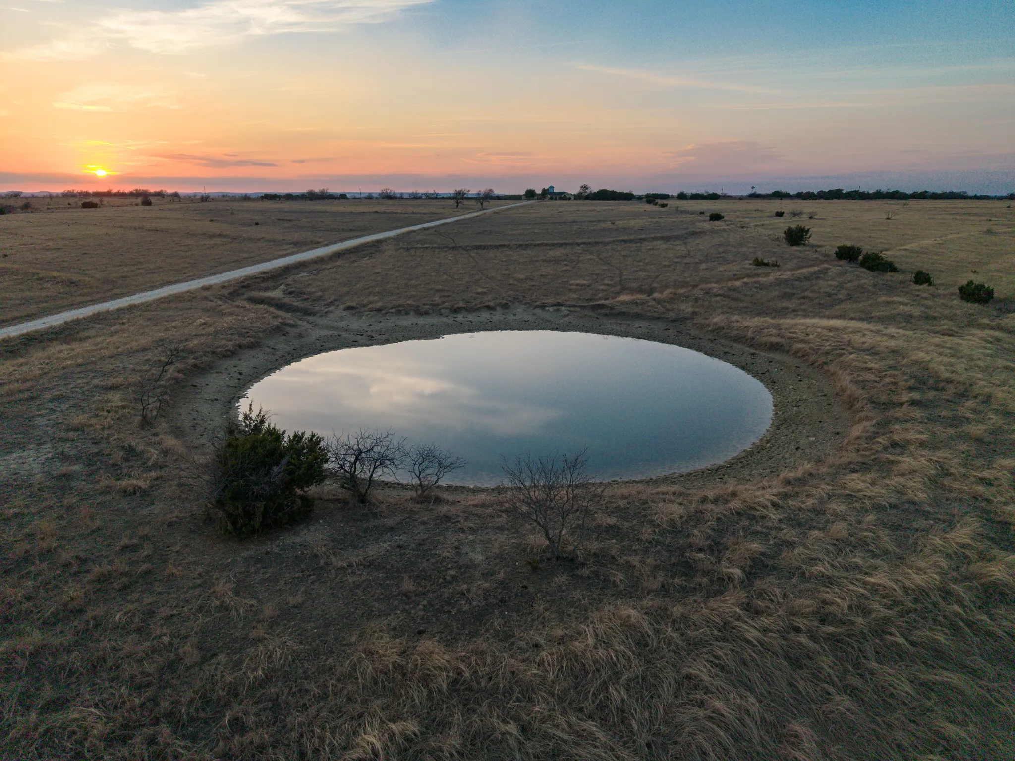 Farm For Sale in Coryell County , 1140 County Road 130, Gatesville, Texas 76528, 3 Bedroom, 3 Bathroom, 3 Garage spaces, 3,725 Sqft, built in 2005, Price $1,775,000, mls#21186637, Real Estate Agent in Gatesville, Homes For Sale in Coryell county, Homes For Sale in Gatesville, Realtor in Gatesville Texas, Real Estate Brokerage Independent Realty Texas, Luminita Cordes Realtor