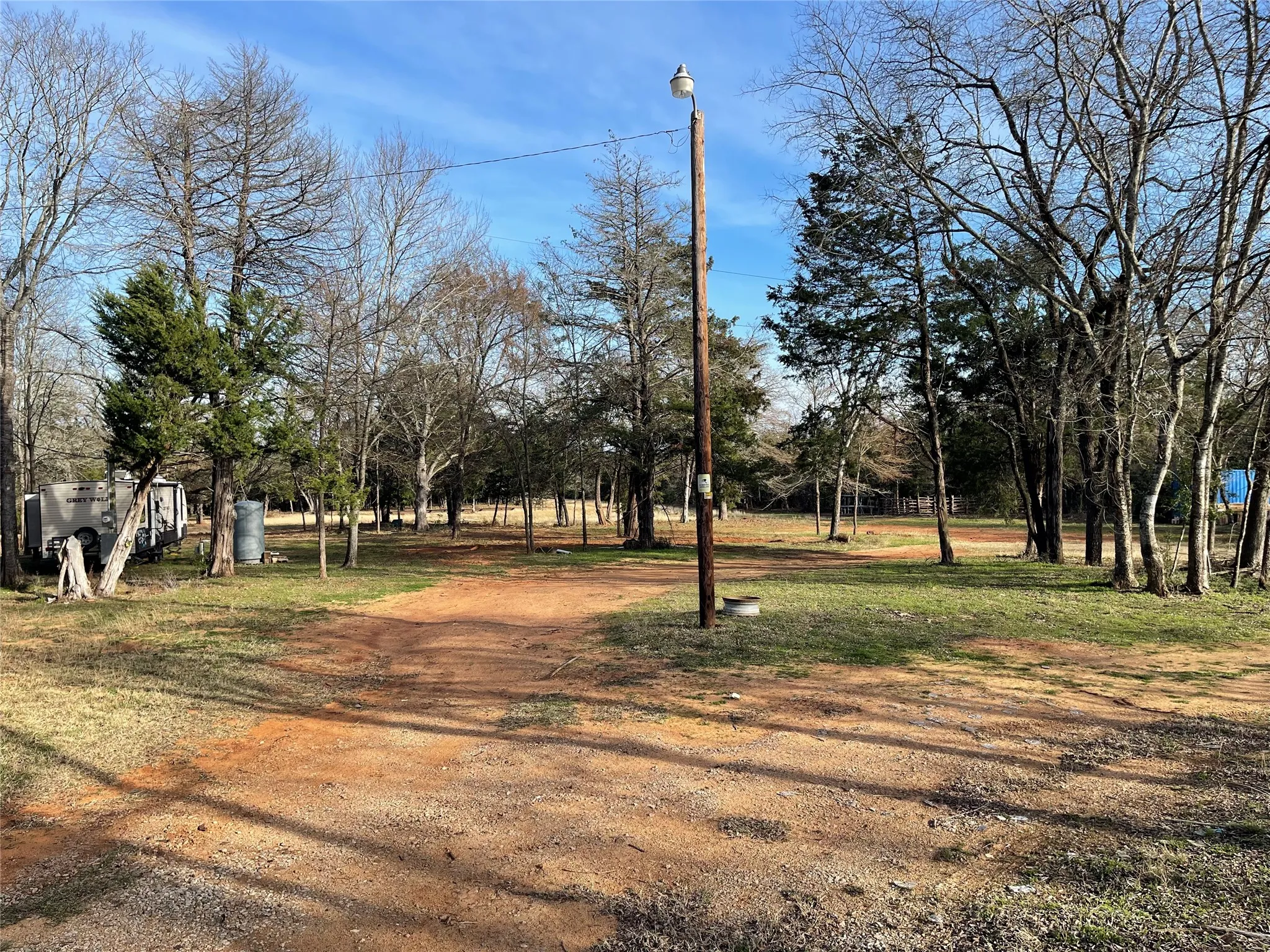 Improved Land For Sale in Freestone County , 210 FCR 521, Fairfield, Texas 75840, 0, 0, Garage spaces, 0 Sqft, built in 1950, mls#21183576, Real Estate Agent in Fairfield, Homes For Sale in Freestone county, Homes For Sale in Fairfield, Realtor in Fairfield Texas, Real Estate Brokerage Independent Realty Texas, Luminita Cordes Realtor