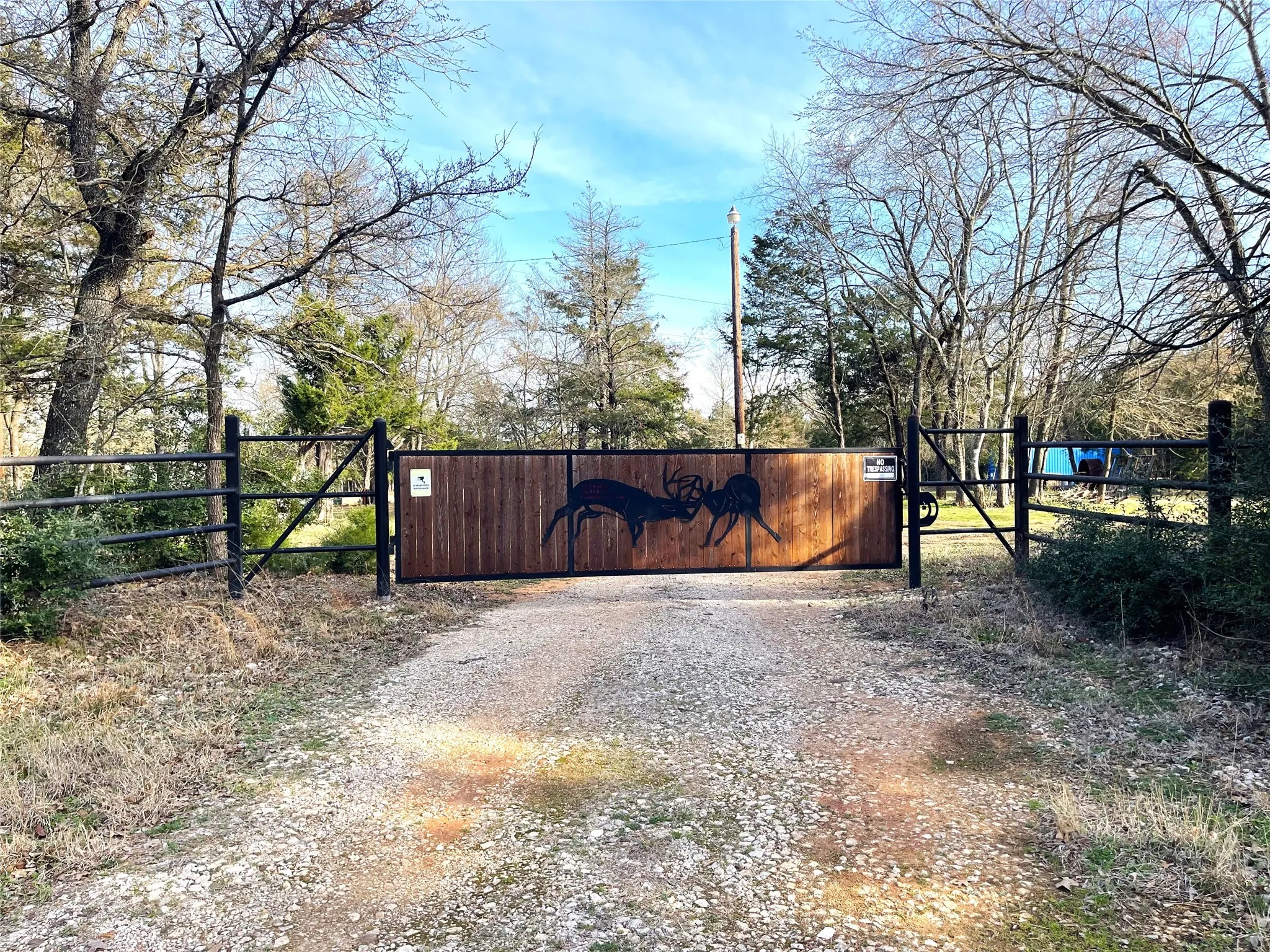 Improved Land For Sale in Freestone County , 210 FCR 521, Fairfield, Texas 75840, 0, 0, Garage spaces, 0 Sqft, built in 1950, mls#21183576, Real Estate Agent in Fairfield, Homes For Sale in Freestone county, Homes For Sale in Fairfield, Realtor in Fairfield Texas, Real Estate Brokerage Independent Realty Texas, Luminita Cordes Realtor