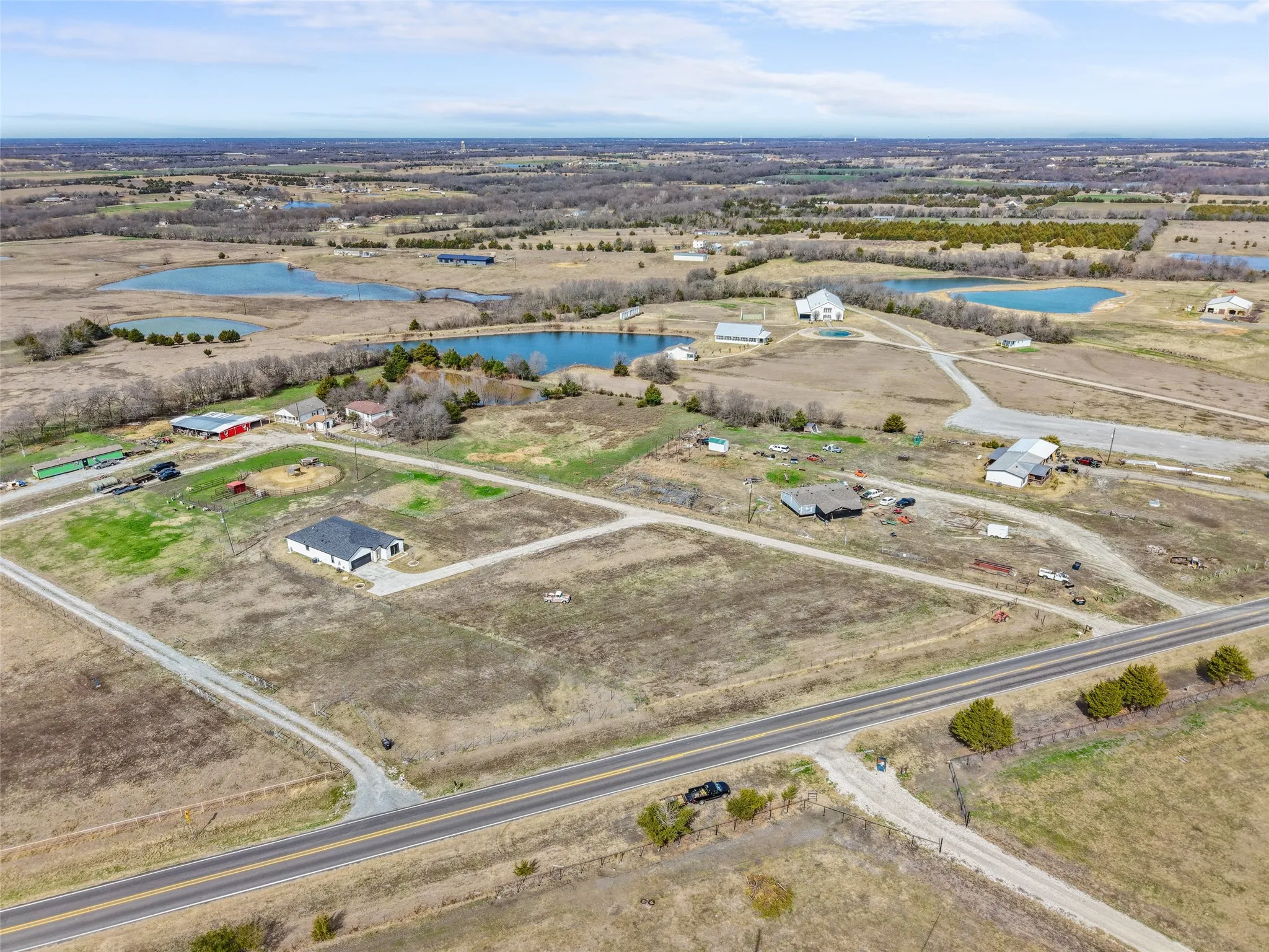 Single Family Residence For Sale in Collin County , 19491 Fm 981, Leonard, Texas 75452, 8 Bedroom, 7 Bathroom, Garage spaces, 3,665 Sqft, built in 2017, mls#21185683, Real Estate Agent in Leonard, Homes For Sale in Collin county, Homes For Sale in Leonard, Realtor in Leonard Texas, Real Estate Brokerage Independent Realty Texas, Luminita Cordes Realtor