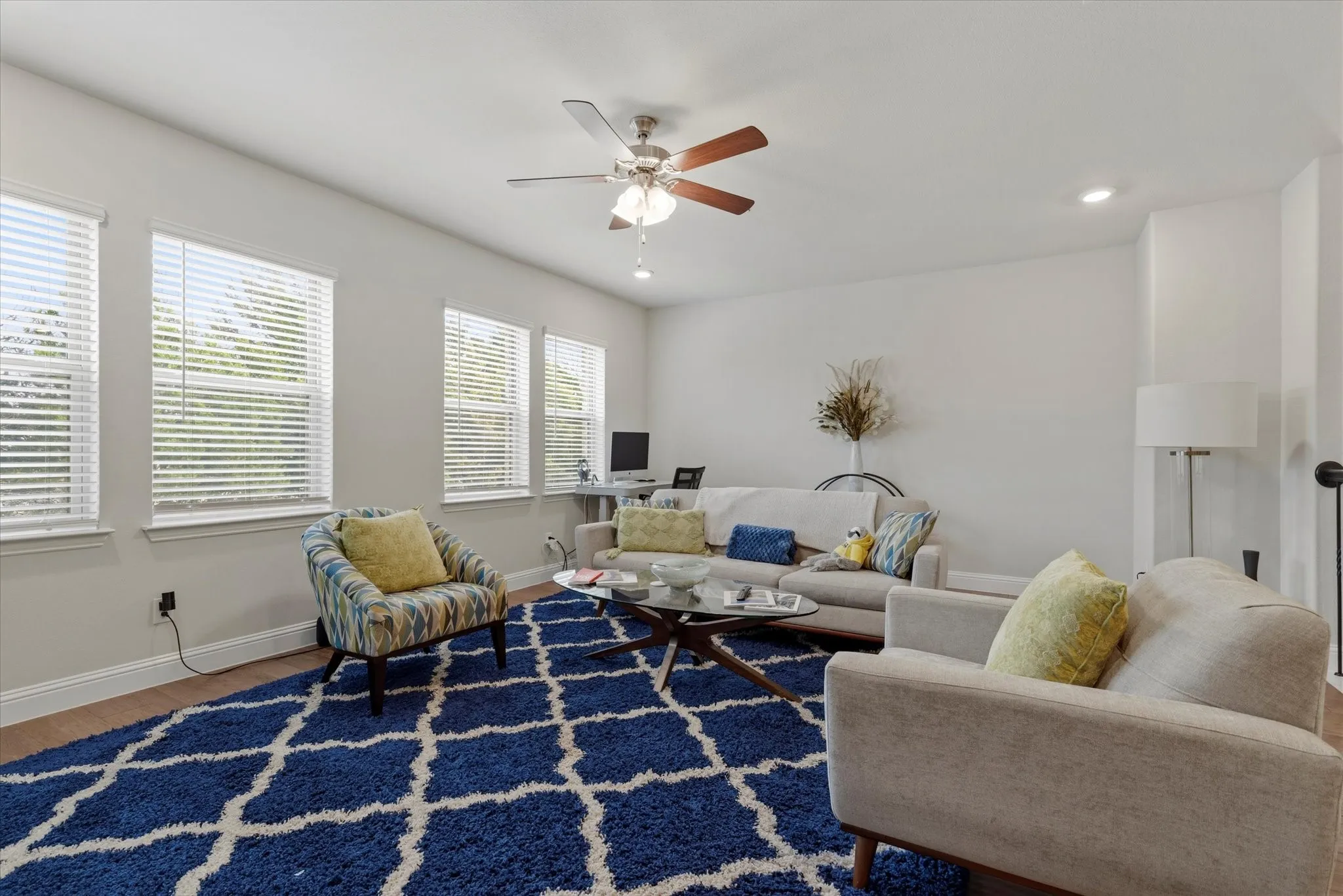 Townhouse For Sale in Dallas County , 7829 Bayside Drive, Rowlett, Texas 75088, 3 Bedroom, 4 Bathroom, 2 Garage spaces, 2,273 Sqft, built in 2022, mls#21186759, Real Estate Agent in Rowlett, Homes For Sale in Dallas county, Homes For Sale in Rowlett, Realtor in Rowlett Texas, Real Estate Brokerage Independent Realty Texas, Luminita Cordes Realtor