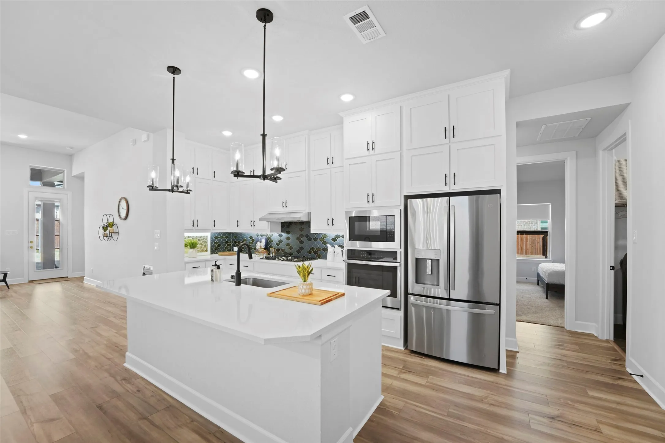 Single Family Residence For Sale in Denton County , 1921 Braided Mane Avenue, Aubrey, Texas 76227, 4 Bedrooms, 3 Bathrooms, 2 Garage spaces, 2,251 Sqft, built in 2022, Preowned, Price $597,000, mls#20781511, Real Estate Agent in Aubrey, Homes For Sale in Denton county, Homes For Sale in Aubrey, Realtor in Aubrey Texas, Real Estate Brokerage Independent Realty Texas, Luminita Cordes Realtor