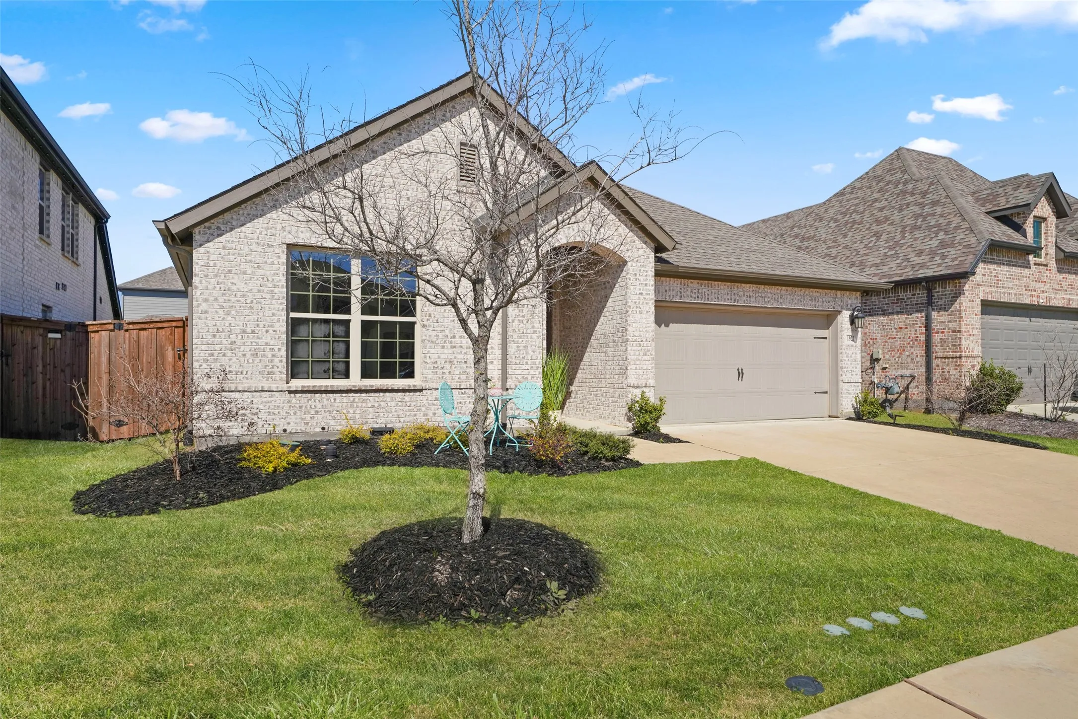 Single Family Residence For Sale in Denton County , 1921 Braided Mane Avenue, Aubrey, Texas 76227, 4 Bedrooms, 3 Bathrooms, 2 Garage spaces, 2,251 Sqft, built in 2022, Preowned, Price $597,000, mls#20781511, Real Estate Agent in Aubrey, Homes For Sale in Denton county, Homes For Sale in Aubrey, Realtor in Aubrey Texas, Real Estate Brokerage Independent Realty Texas, Luminita Cordes Realtor