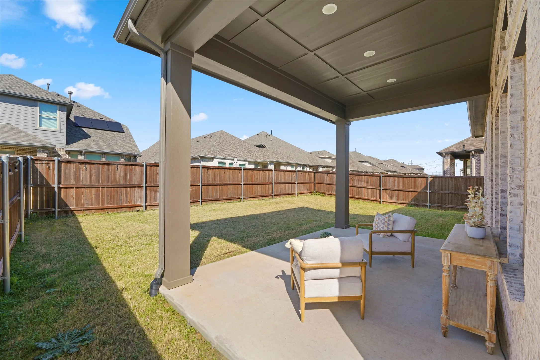 Single Family Residence For Sale in Denton County , 1921 Braided Mane Avenue, Aubrey, Texas 76227, 4 Bedrooms, 3 Bathrooms, 2 Garage spaces, 2,251 Sqft, built in 2022, Preowned, Price $597,000, mls#20781511, Real Estate Agent in Aubrey, Homes For Sale in Denton county, Homes For Sale in Aubrey, Realtor in Aubrey Texas, Real Estate Brokerage Independent Realty Texas, Luminita Cordes Realtor