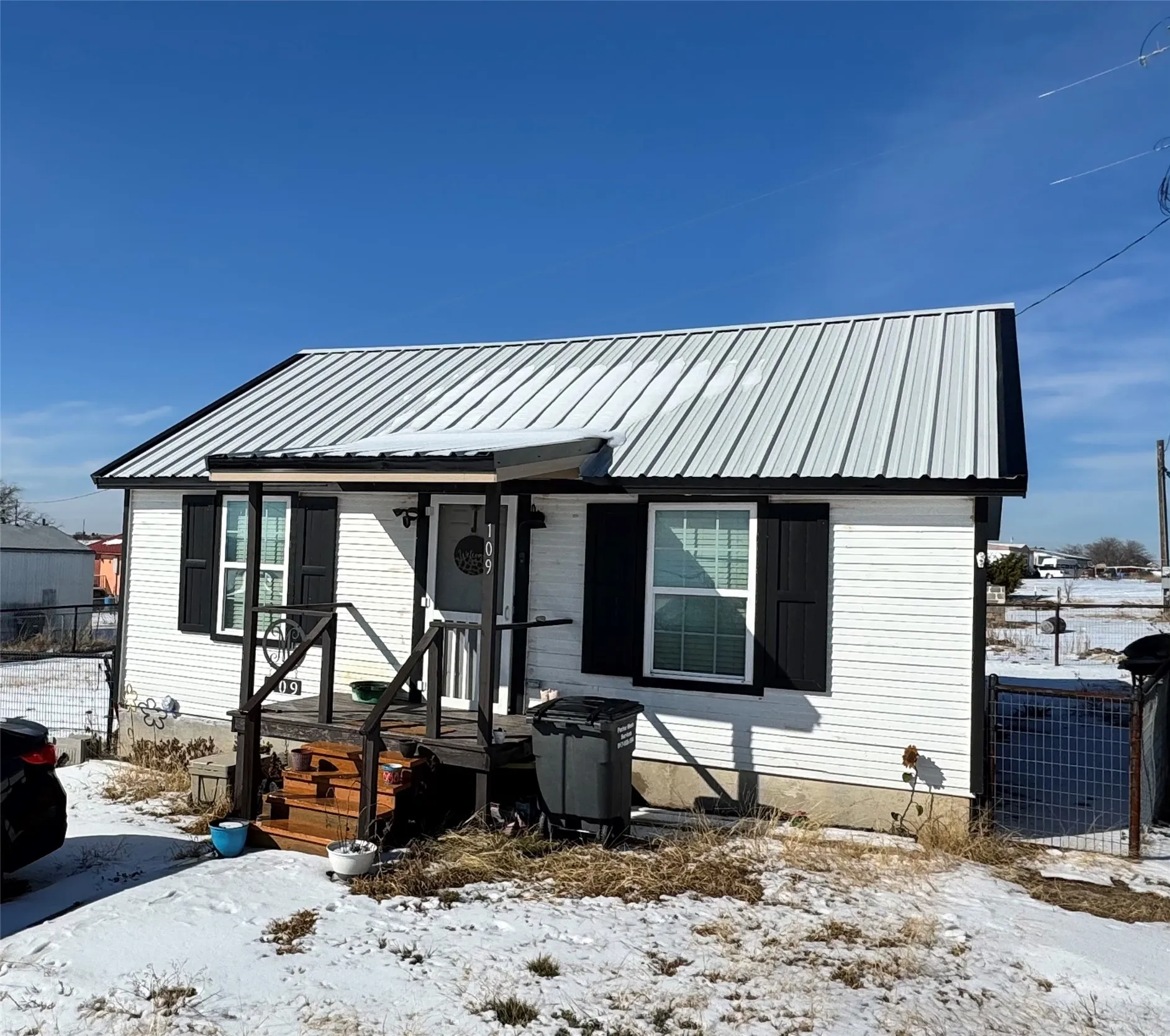 Single Family Residence For Sale in Parker County , 109 W Morning Dove Drive, Azle, Texas 76020, 2 Bedrooms, 1 Bathroom, Garage spaces, 736 Sqft, built in 2023, Price $185,000, mls#21180436, Real Estate Agent in Azle, Homes For Sale in Parker county, Homes For Sale in Azle, Realtor in Azle Texas, Real Estate Brokerage Independent Realty Texas, Luminita Cordes Realtor