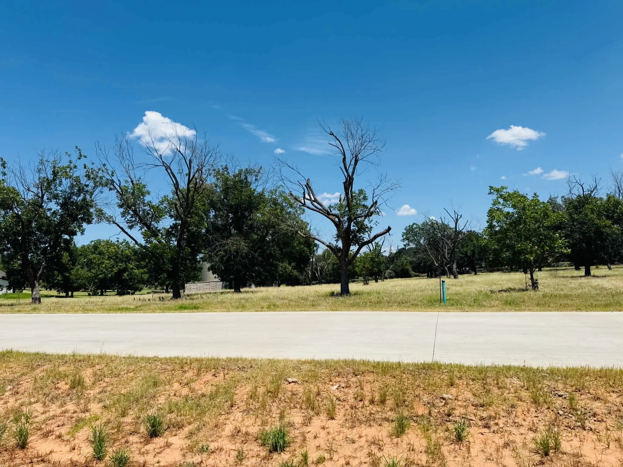 Improved Land For Sale in Hood County , 1036 E Landings N, Granbury, Texas 76049, 0, 0, Garage spaces, 0 Sqft, built in 0, mls#21178468, Real Estate Agent in Granbury, Homes For Sale in Hood county, Homes For Sale in Granbury, Realtor in Granbury Texas, Real Estate Brokerage Independent Realty Texas, Luminita Cordes Realtor