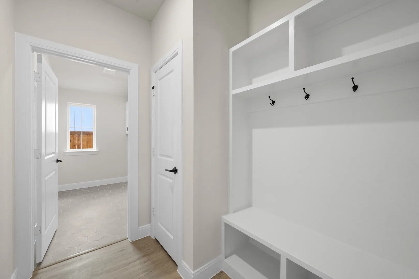 1124 Abigail- Mudroom-1
