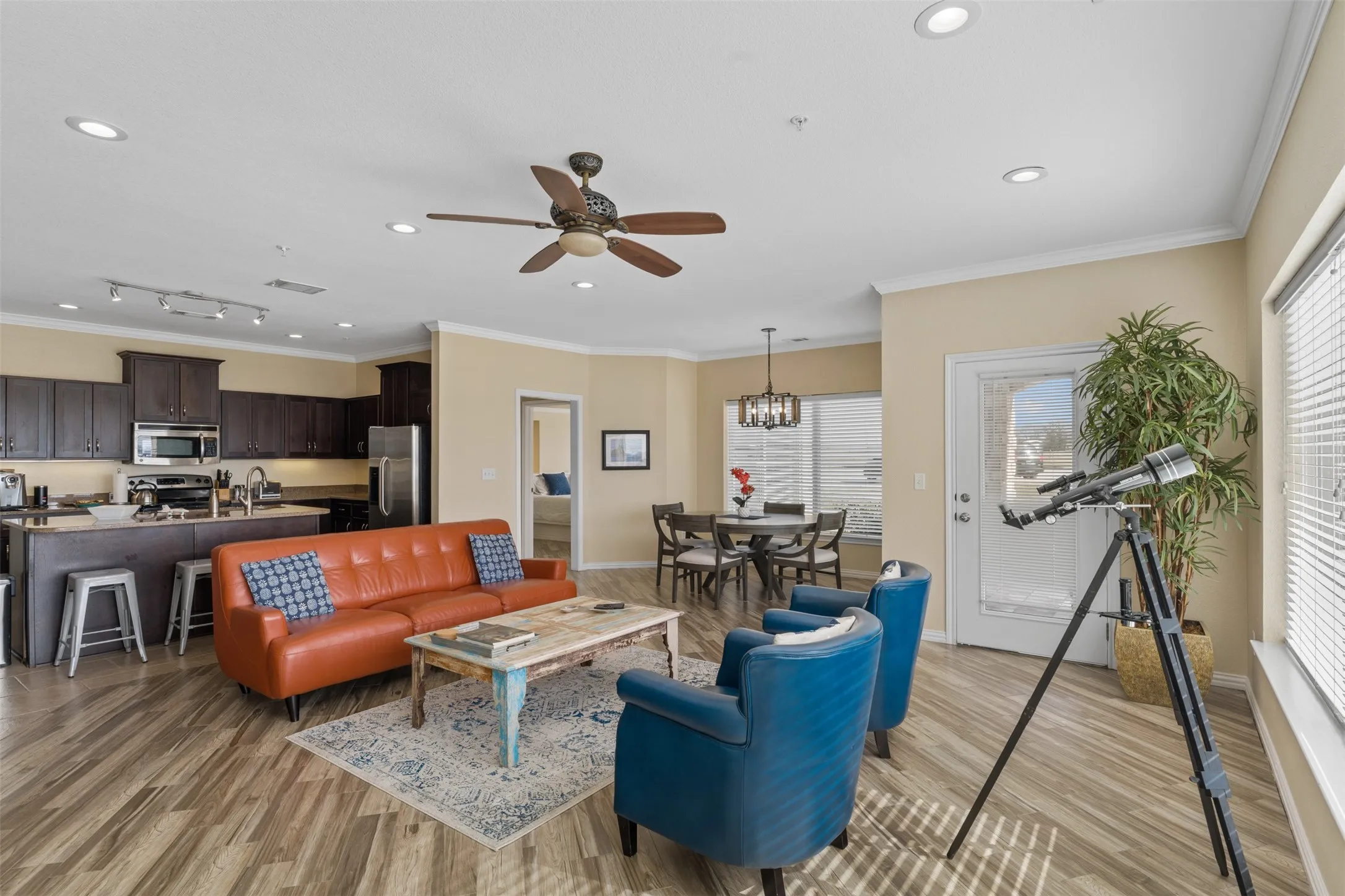 Condominium For Sale in Navarro County , 9900 Northshore Boulevard 3101, Corsicana, Texas 75109, 3 Bedroom, 3 Bathroom, Garage spaces, 1,804 Sqft, built in 2012, Price $360,000, mls#21186825, Real Estate Agent in Corsicana, Homes For Sale in Navarro county, Homes For Sale in Corsicana, Realtor in Corsicana Texas, Real Estate Brokerage Independent Realty Texas, Luminita Cordes Realtor