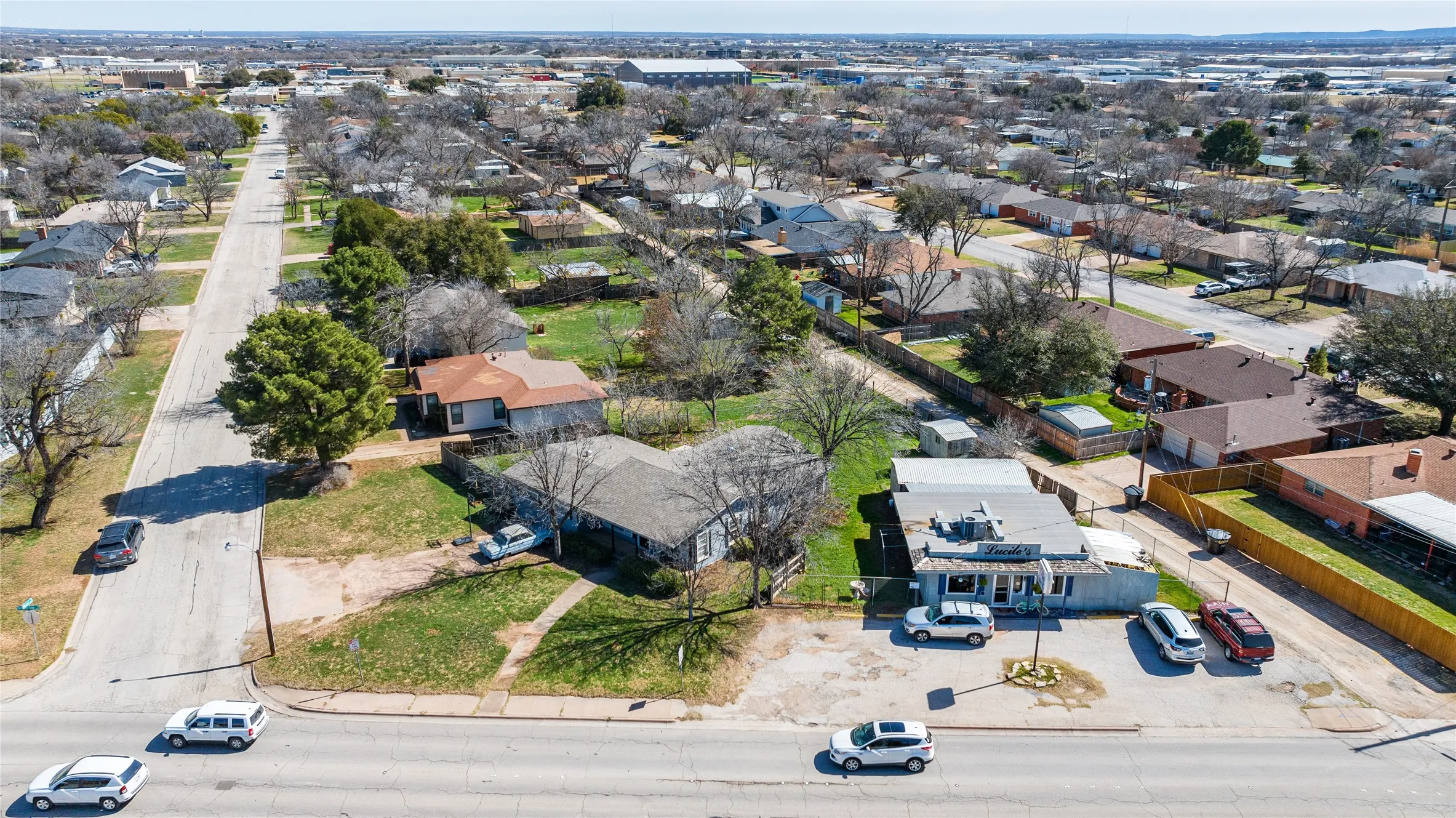 Retail For Sale in Taylor County , 3617 Buffalo Gap Road, Abilene, Texas 79605, 0, 0, Garage spaces, 0 Sqft, built in 1952, Preowned, mls#21177431, Real Estate Agent in Abilene, Homes For Sale in Taylor county, Homes For Sale in Abilene, Realtor in Abilene Texas, Real Estate Brokerage Independent Realty Texas, Luminita Cordes Realtor