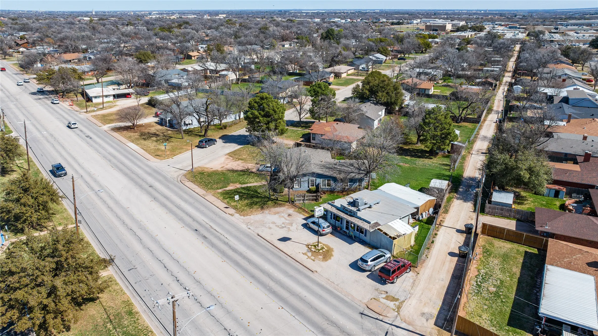 Retail For Sale in Taylor County , 3617 Buffalo Gap Road, Abilene, Texas 79605, 0, 0, Garage spaces, 0 Sqft, built in 1952, Preowned, mls#21177431, Real Estate Agent in Abilene, Homes For Sale in Taylor county, Homes For Sale in Abilene, Realtor in Abilene Texas, Real Estate Brokerage Independent Realty Texas, Luminita Cordes Realtor