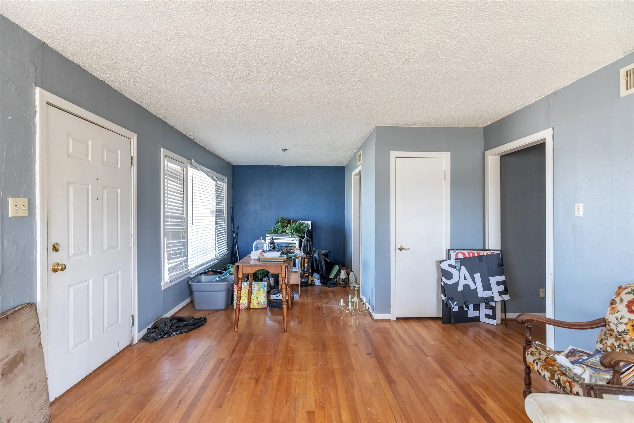 Retail For Sale in Taylor County , 3617 Buffalo Gap Road, Abilene, Texas 79605, 0, 0, Garage spaces, 0 Sqft, built in 1952, Preowned, mls#21177431, Real Estate Agent in Abilene, Homes For Sale in Taylor county, Homes For Sale in Abilene, Realtor in Abilene Texas, Real Estate Brokerage Independent Realty Texas, Luminita Cordes Realtor
