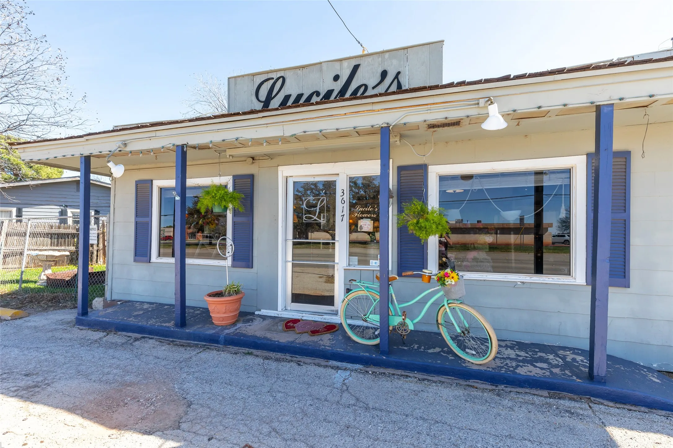 Retail For Sale in Taylor County , 3617 Buffalo Gap Road, Abilene, Texas 79605, 0, 0, Garage spaces, 0 Sqft, built in 1952, Preowned, mls#21177431, Real Estate Agent in Abilene, Homes For Sale in Taylor county, Homes For Sale in Abilene, Realtor in Abilene Texas, Real Estate Brokerage Independent Realty Texas, Luminita Cordes Realtor