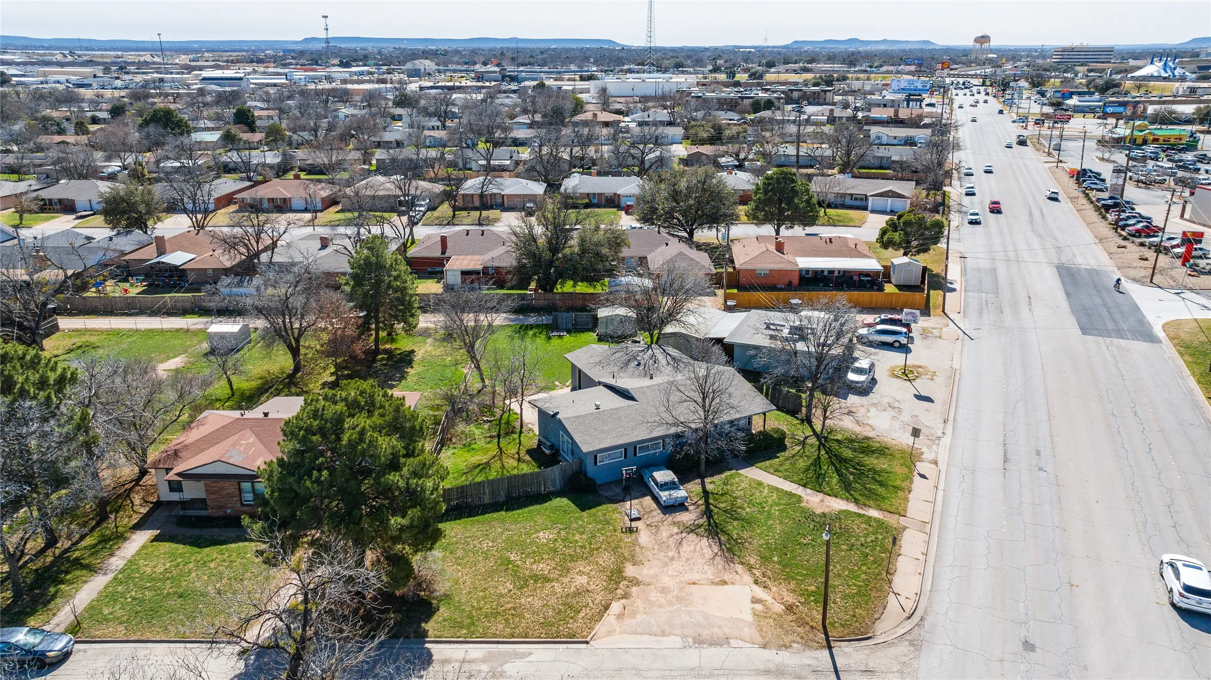 Retail For Sale in Taylor County , 3617 Buffalo Gap Road, Abilene, Texas 79605, 0, 0, Garage spaces, 0 Sqft, built in 1952, Preowned, mls#21177431, Real Estate Agent in Abilene, Homes For Sale in Taylor county, Homes For Sale in Abilene, Realtor in Abilene Texas, Real Estate Brokerage Independent Realty Texas, Luminita Cordes Realtor