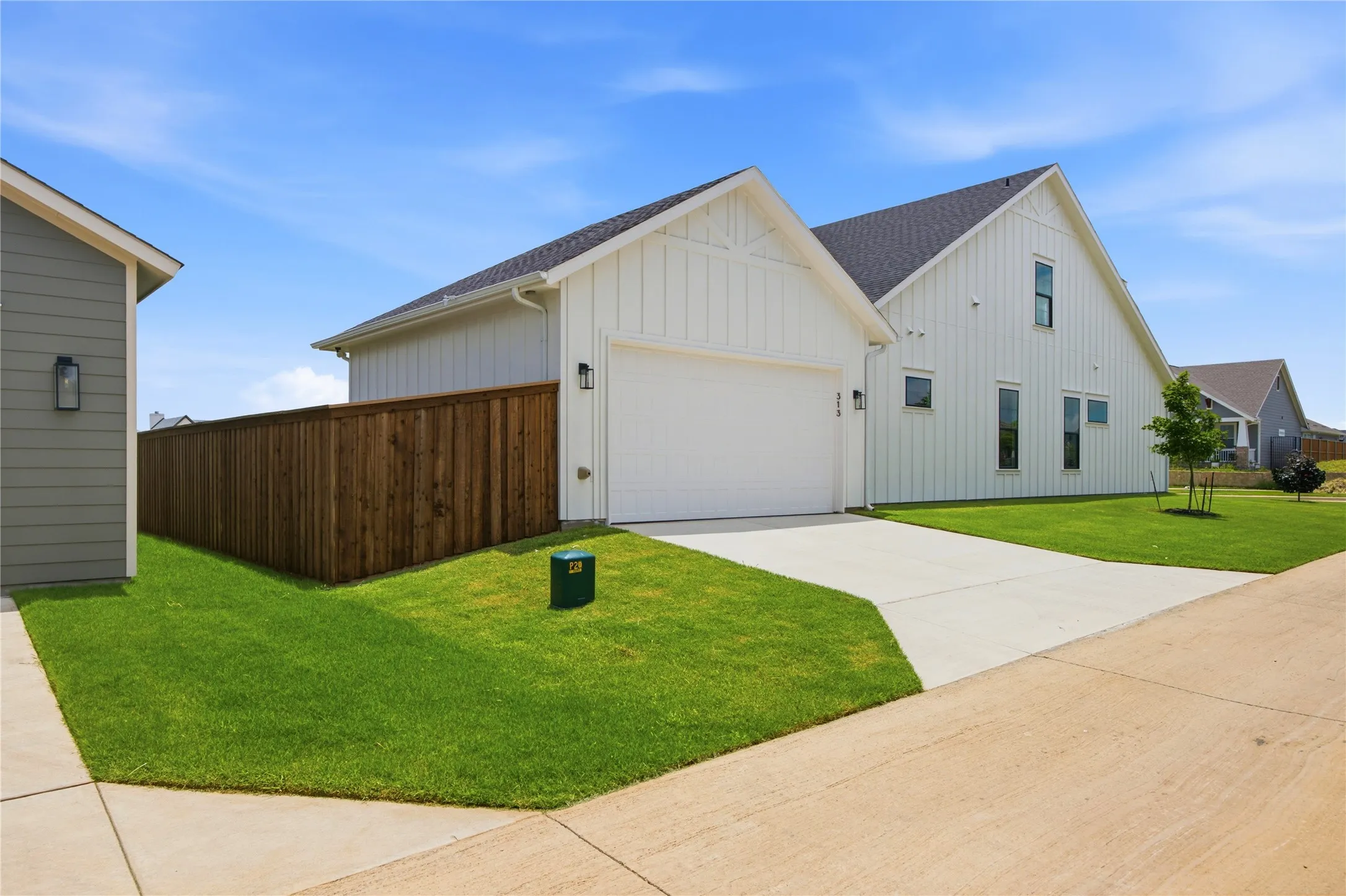 Single Family Residence For Sale in Ellis County , 313 Dylan Way, Midlothian, Texas 76065, 3 Bedroom, 3 Bathroom, 2 Garage spaces, 2,068 Sqft, built in 2026, New Construction - Complete, mls#21161645, Real Estate Agent in Midlothian, Homes For Sale in Ellis county, Homes For Sale in Midlothian, Realtor in Midlothian Texas, Real Estate Brokerage Independent Realty Texas, Luminita Cordes Realtor