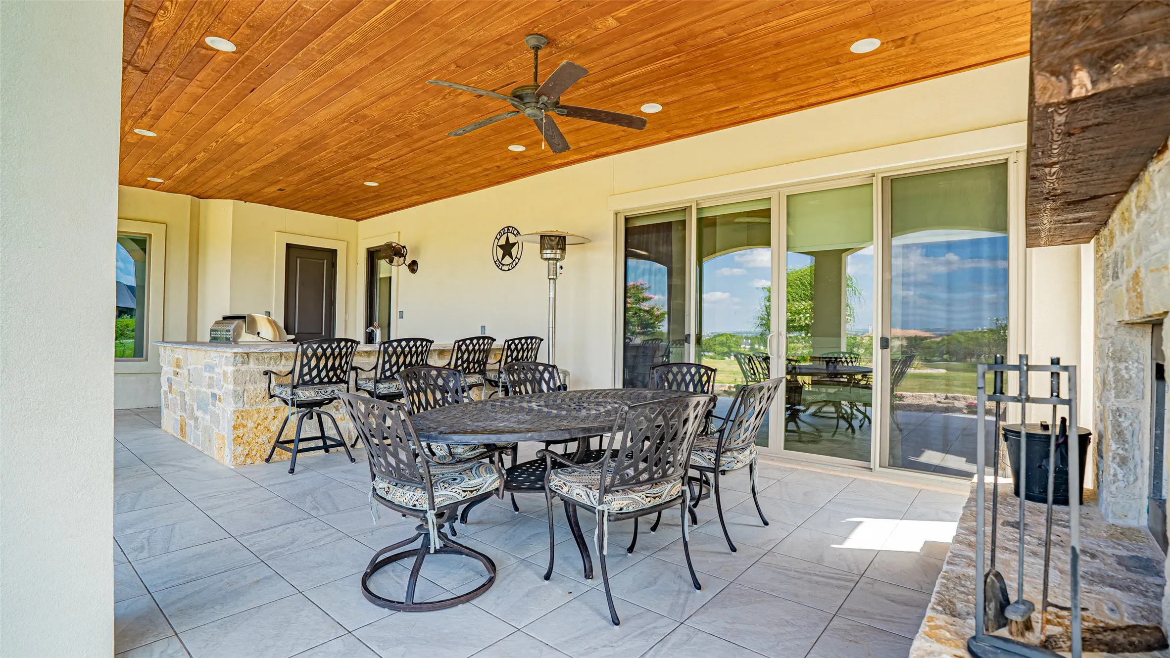 Single Family Residence For Sale in Parker County , 195 Angelina Drive, Aledo, Texas 76008, 5 Bedroom, 5 Bathroom, 4 Garage spaces, 5,510 Sqft, built in 2018, Price $1,895,000, mls#21185948, Real Estate Agent in Aledo, Homes For Sale in Parker county, Homes For Sale in Aledo, Realtor in Aledo Texas, Real Estate Brokerage Independent Realty Texas, Luminita Cordes Realtor