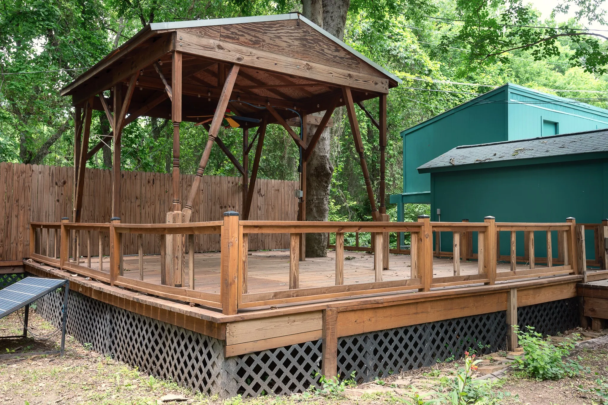 Gazebo and outdoor entertaining area