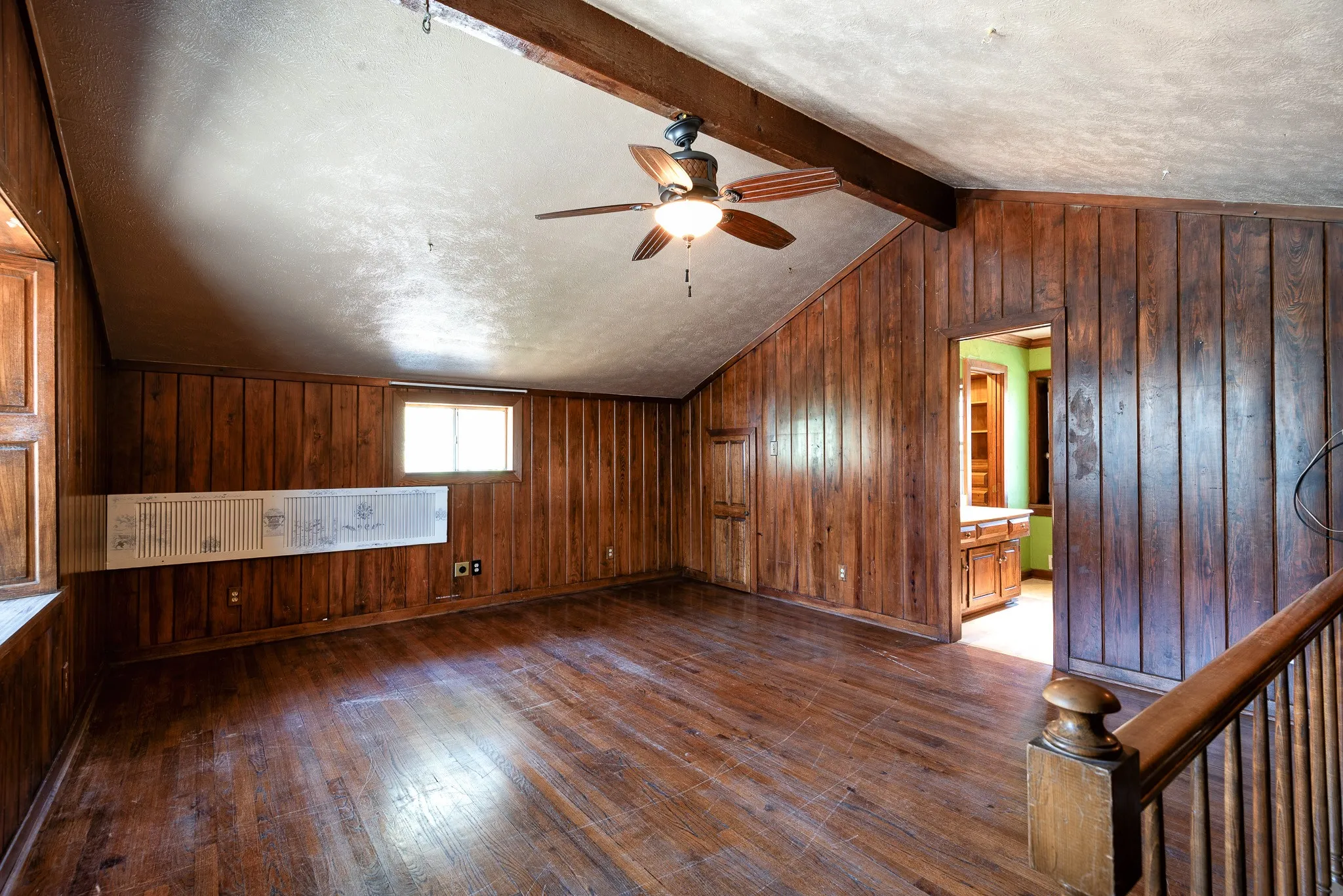 Single Family Residence For Sale in Dallas County , 5731 Mona Lane, Dallas, Texas 75236, 4 Bedroom, 5 Bathroom, Garage spaces, 3,905 Sqft, built in 1969, Preowned, mls#21186908, Real Estate Agent in Dallas, Homes For Sale in Dallas county, Homes For Sale in Dallas, Realtor in Dallas Texas, Real Estate Brokerage Independent Realty Texas, Luminita Cordes Realtor
