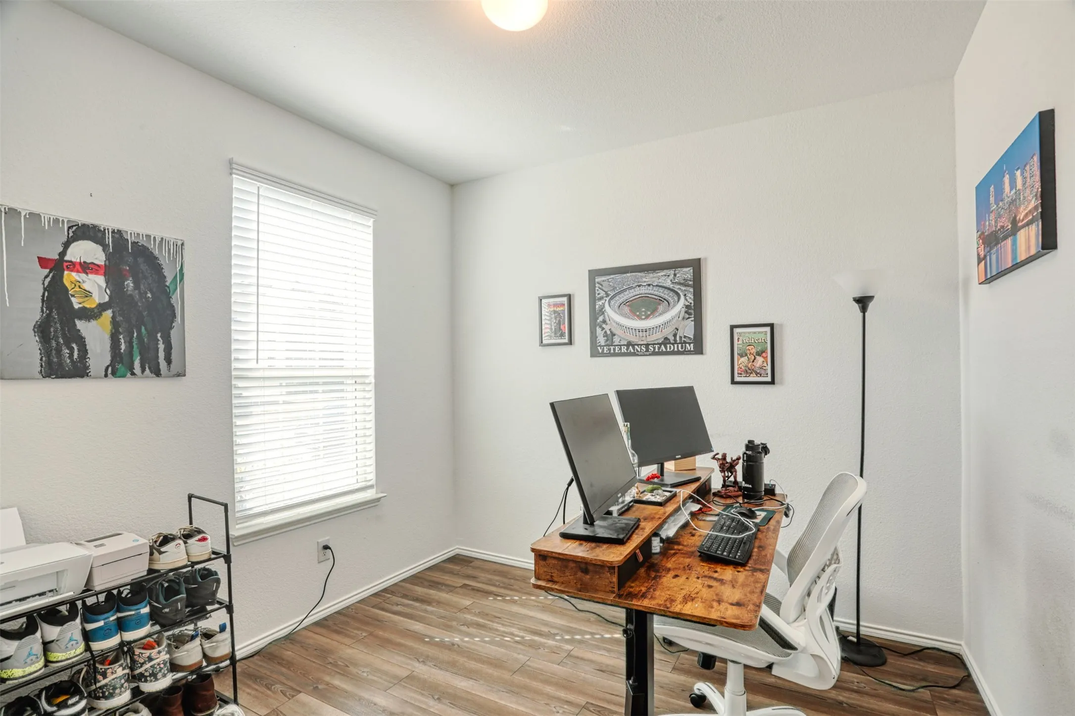 Single Family Residence For Sale in Denton County , 2301 Pyrite Drive, Little Elm, Texas 76227, 3 Bedroom, 3 Bathroom, 2 Garage spaces, 2,075 Sqft, built in 2021, Preowned, mls#21187007, Real Estate Agent in Little Elm, Homes For Sale in Denton county, Homes For Sale in Little Elm, Realtor in Little Elm Texas, Real Estate Brokerage Independent Realty Texas, Luminita Cordes Realtor