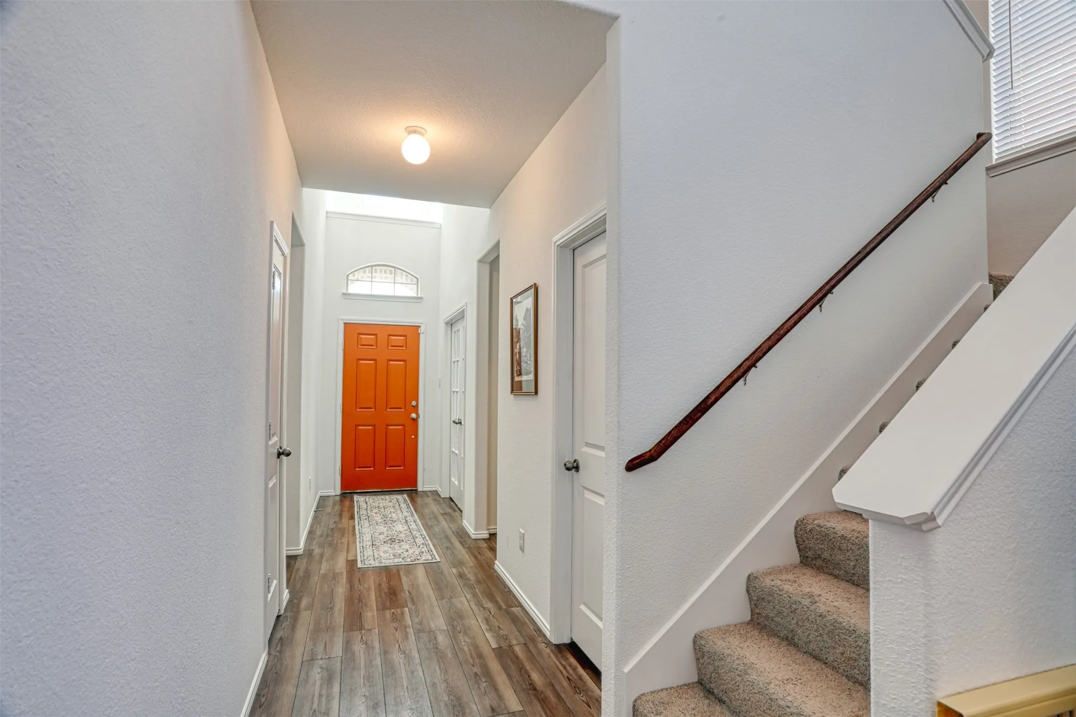 Single Family Residence For Sale in Denton County , 2301 Pyrite Drive, Little Elm, Texas 76227, 3 Bedroom, 3 Bathroom, 2 Garage spaces, 2,075 Sqft, built in 2021, Preowned, mls#21187007, Real Estate Agent in Little Elm, Homes For Sale in Denton county, Homes For Sale in Little Elm, Realtor in Little Elm Texas, Real Estate Brokerage Independent Realty Texas, Luminita Cordes Realtor