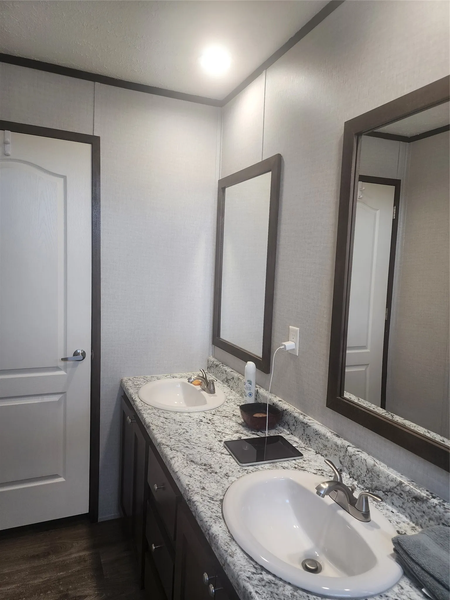 Single Family Residence For Sale in Wood County , 191 Sioux, Quitman, Texas 75783, 2 Bedroom, 2 Bathroom, Garage spaces, 992 Sqft, built in 2022, mls#21187083, Real Estate Agent in Quitman, Homes For Sale in Wood county, Homes For Sale in Quitman, Realtor in Quitman Texas, Real Estate Brokerage Independent Realty Texas, Luminita Cordes Realtor