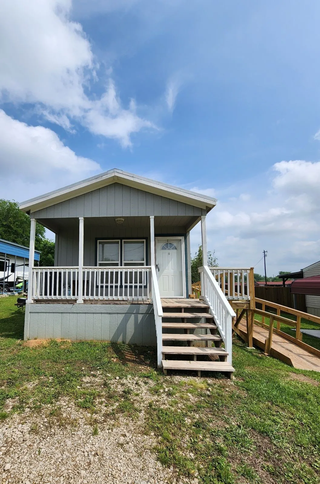 Single Family Residence For Sale in Wood County , 191 Sioux, Quitman, Texas 75783, 2 Bedroom, 2 Bathroom, Garage spaces, 992 Sqft, built in 2022, mls#21187083, Real Estate Agent in Quitman, Homes For Sale in Wood county, Homes For Sale in Quitman, Realtor in Quitman Texas, Real Estate Brokerage Independent Realty Texas, Luminita Cordes Realtor