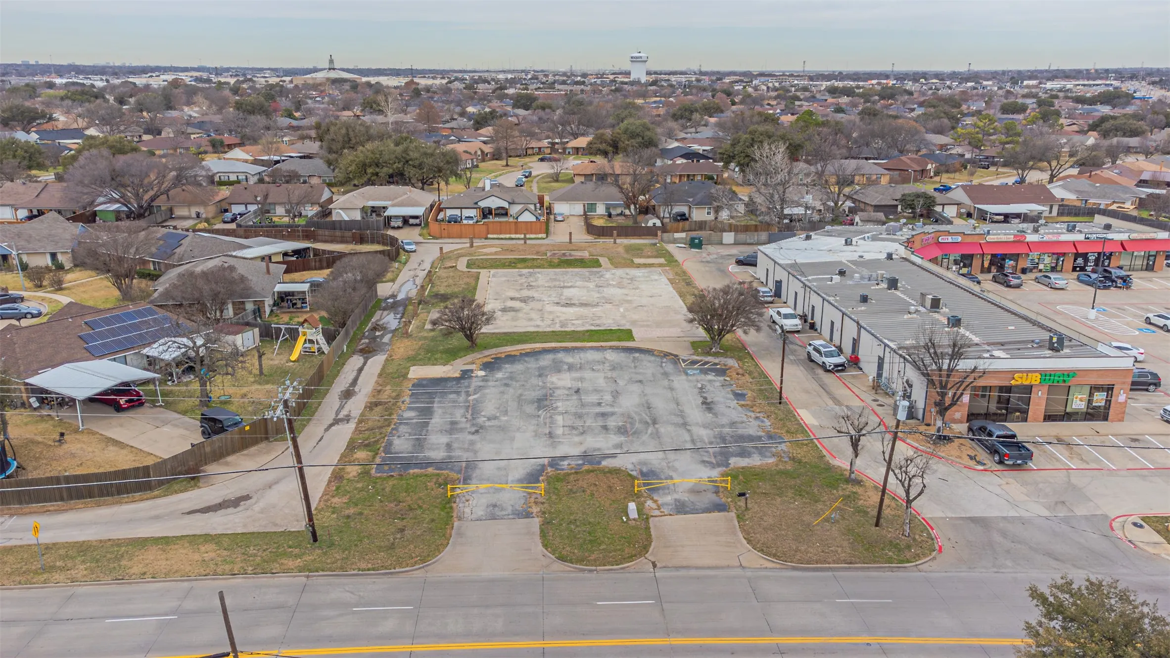 Unimproved Land For Sale in Dallas County , 1019 Tripp Road, Mesquite, Texas 75150, 0, 0, Garage spaces, 0 Sqft, built in 0, Price $349,000, mls#21187116, Real Estate Agent in Mesquite, Homes For Sale in Dallas county, Homes For Sale in Mesquite, Realtor in Mesquite Texas, Real Estate Brokerage Independent Realty Texas, Luminita Cordes Realtor