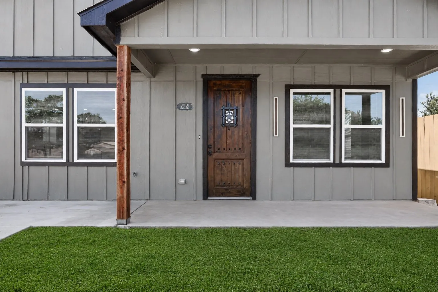 Single Family Residence For Sale in Hood County , 2921 Blackjack Lane, Granbury, Texas 76048, 3 Bedroom, 2 Bathroom, Garage spaces, 1,330 Sqft, built in 2026, New Construction - Incomplete, mls#21187127, Real Estate Agent in Granbury, Homes For Sale in Hood county, Homes For Sale in Granbury, Realtor in Granbury Texas, Real Estate Brokerage Independent Realty Texas, Luminita Cordes Realtor