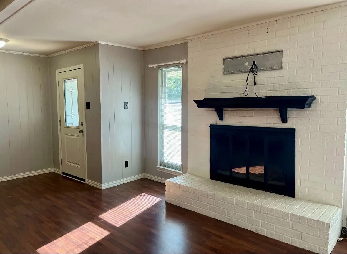 Single Family Residence For Sale in Rockwall County , 3221 FM 551, Royse City, Texas 75189, 3 Bedroom, 2 Bathroom, 1 Garage spaces, 2,114 Sqft, built in 1984, Preowned, mls#21186355, Real Estate Agent in Royse City, Homes For Sale in Rockwall county, Homes For Sale in Royse City, Realtor in Royse City Texas, Real Estate Brokerage Independent Realty Texas, Luminita Cordes Realtor
