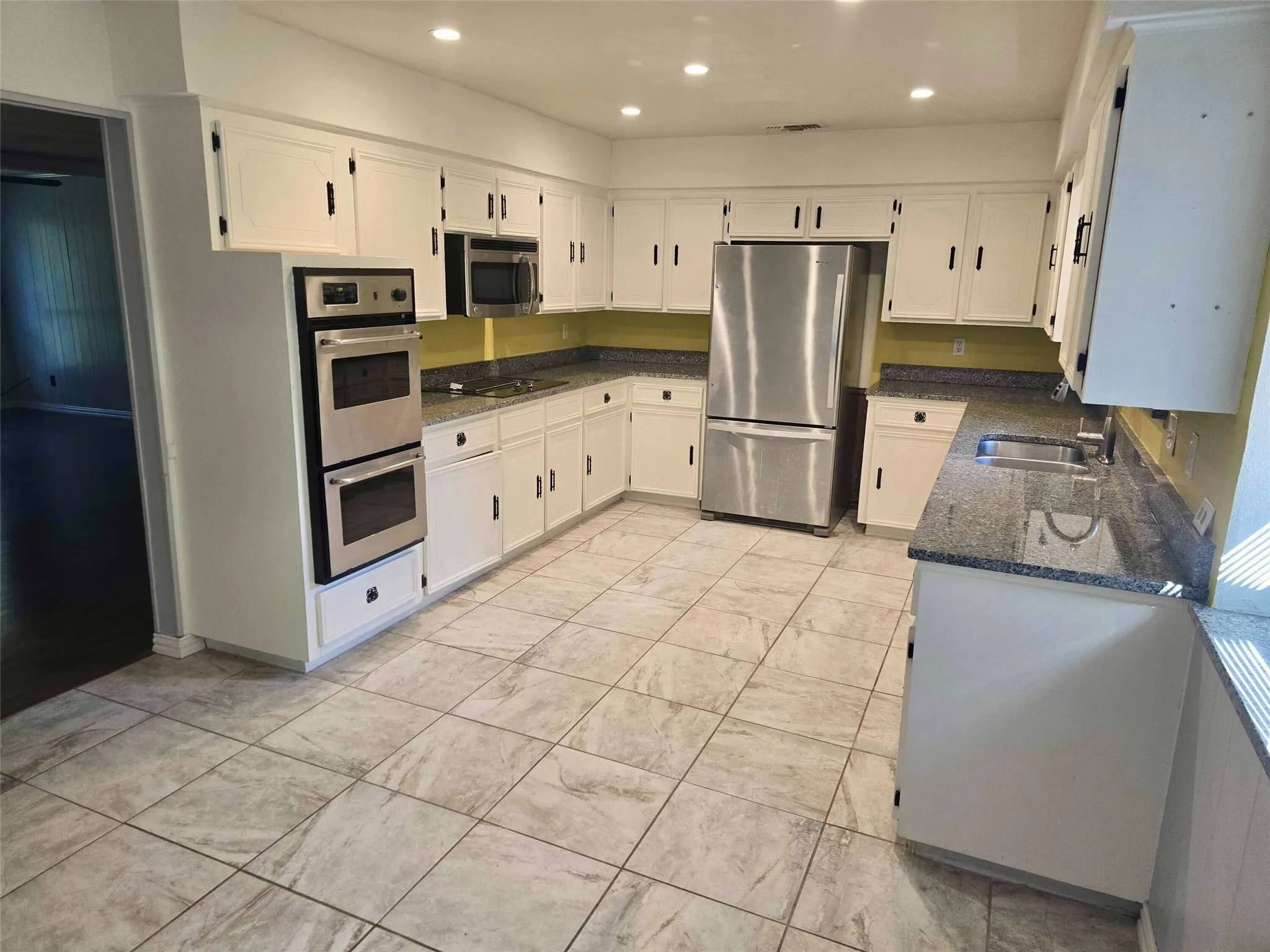 Single Family Residence For Sale in Rockwall County , 3221 FM 551, Royse City, Texas 75189, 3 Bedroom, 2 Bathroom, 1 Garage spaces, 2,114 Sqft, built in 1984, Preowned, mls#21186355, Real Estate Agent in Royse City, Homes For Sale in Rockwall county, Homes For Sale in Royse City, Realtor in Royse City Texas, Real Estate Brokerage Independent Realty Texas, Luminita Cordes Realtor