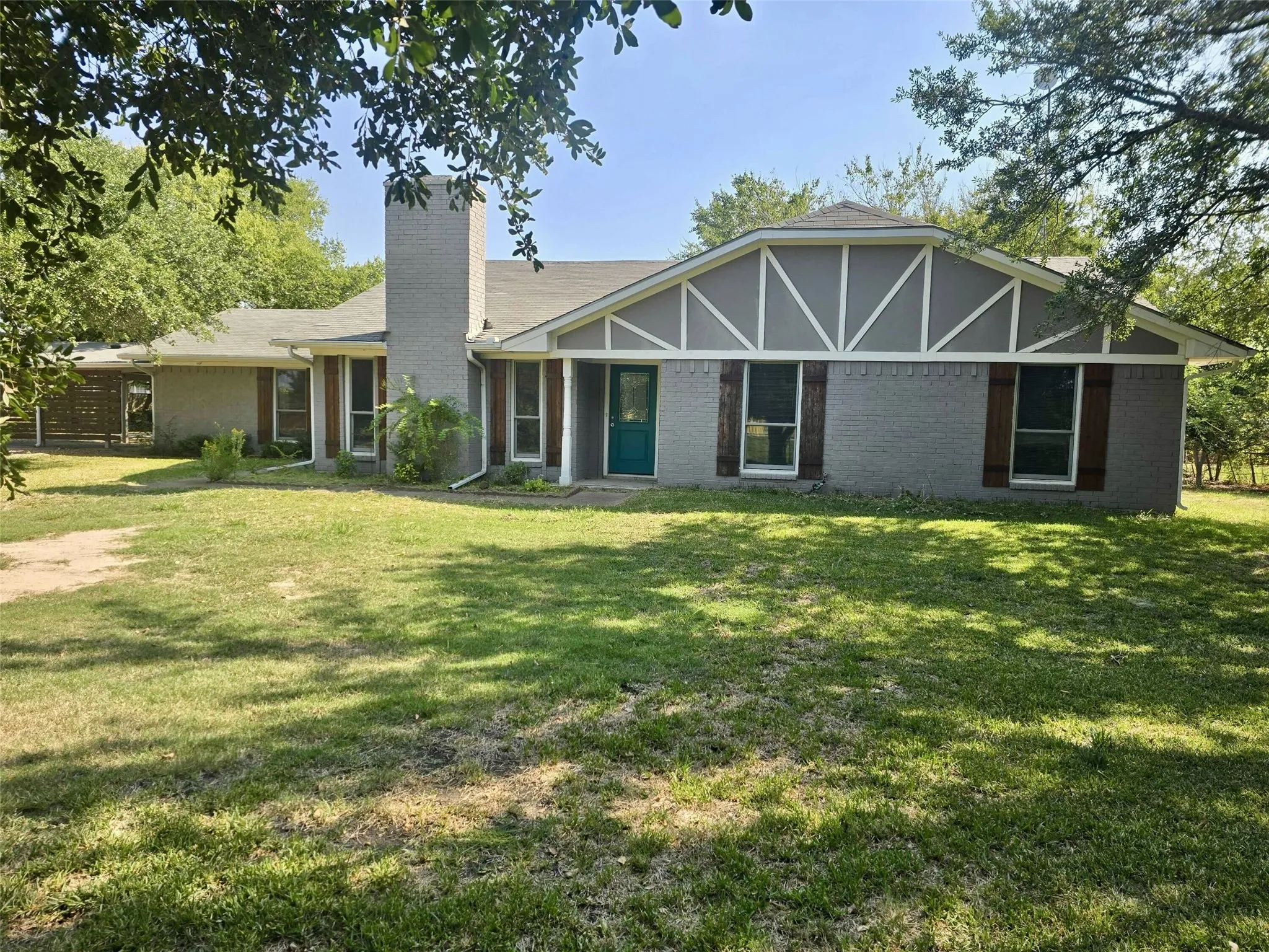 Single Family Residence For Sale in Rockwall County , 3221 FM 551, Royse City, Texas 75189, 3 Bedroom, 2 Bathroom, 1 Garage spaces, 2,114 Sqft, built in 1984, Preowned, mls#21186355, Real Estate Agent in Royse City, Homes For Sale in Rockwall county, Homes For Sale in Royse City, Realtor in Royse City Texas, Real Estate Brokerage Independent Realty Texas, Luminita Cordes Realtor