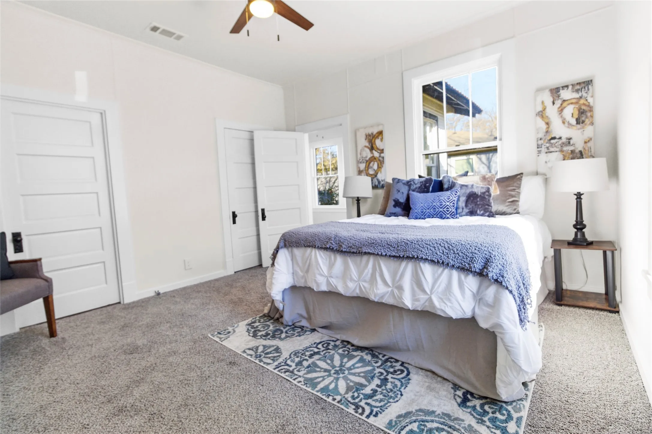 Single Family Residence For Sale in Fannin County , 215 E 12th Street, Bonham, Texas 75418, 3 Bedroom, 1 Bathroom, Garage spaces, 1,064 Sqft, built in 1935, mls#21187258, Real Estate Agent in Bonham, Homes For Sale in Fannin county, Homes For Sale in Bonham, Realtor in Bonham Texas, Real Estate Brokerage Independent Realty Texas, Luminita Cordes Realtor