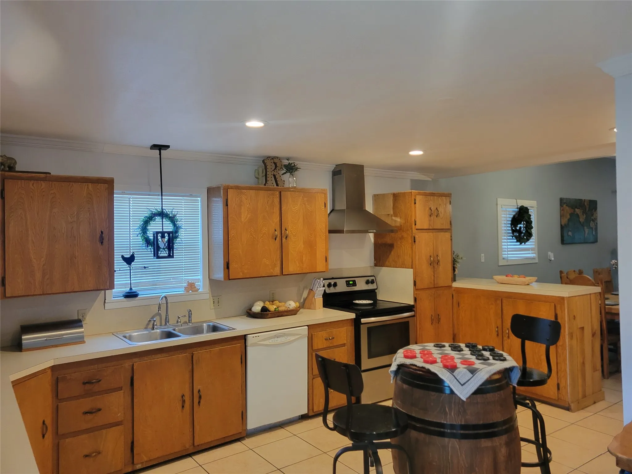 Single Family Residence For Sale in Comanche County , 706 W Wrights Avenue, Comanche, Texas 76442, 3 Bedrooms, 2 Bathrooms, Garage spaces, 1,580 Sqft, built in 1899, Preowned, Price $249,900, mls#21187381, Real Estate Agent in Comanche, Homes For Sale in Comanche county, Homes For Sale in Comanche, Realtor in Comanche Texas, Real Estate Brokerage Independent Realty Texas, Luminita Cordes Realtor