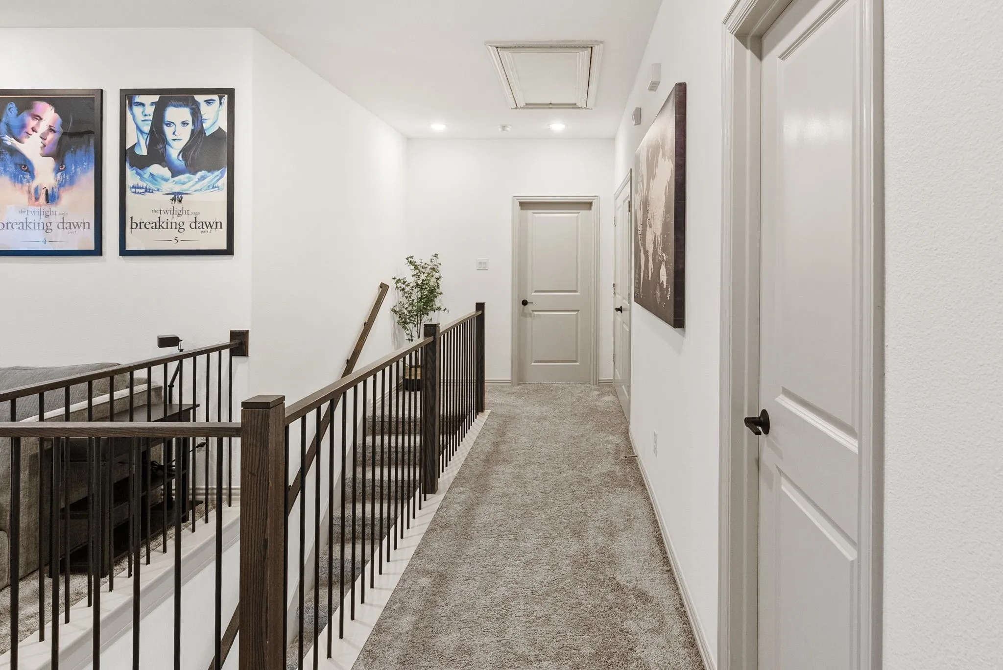 Townhouse For Sale in Collin County , 1311 Hill Country Place, Celina, Texas 75009, 4 Bedroom, 4 Bathroom, 2 Garage spaces, 2,086 Sqft, built in 2023, Price $370,000, mls#21174875, Real Estate Agent in Celina, Homes For Sale in Collin county, Homes For Sale in Celina, Realtor in Celina Texas, Real Estate Brokerage Independent Realty Texas, Luminita Cordes Realtor
