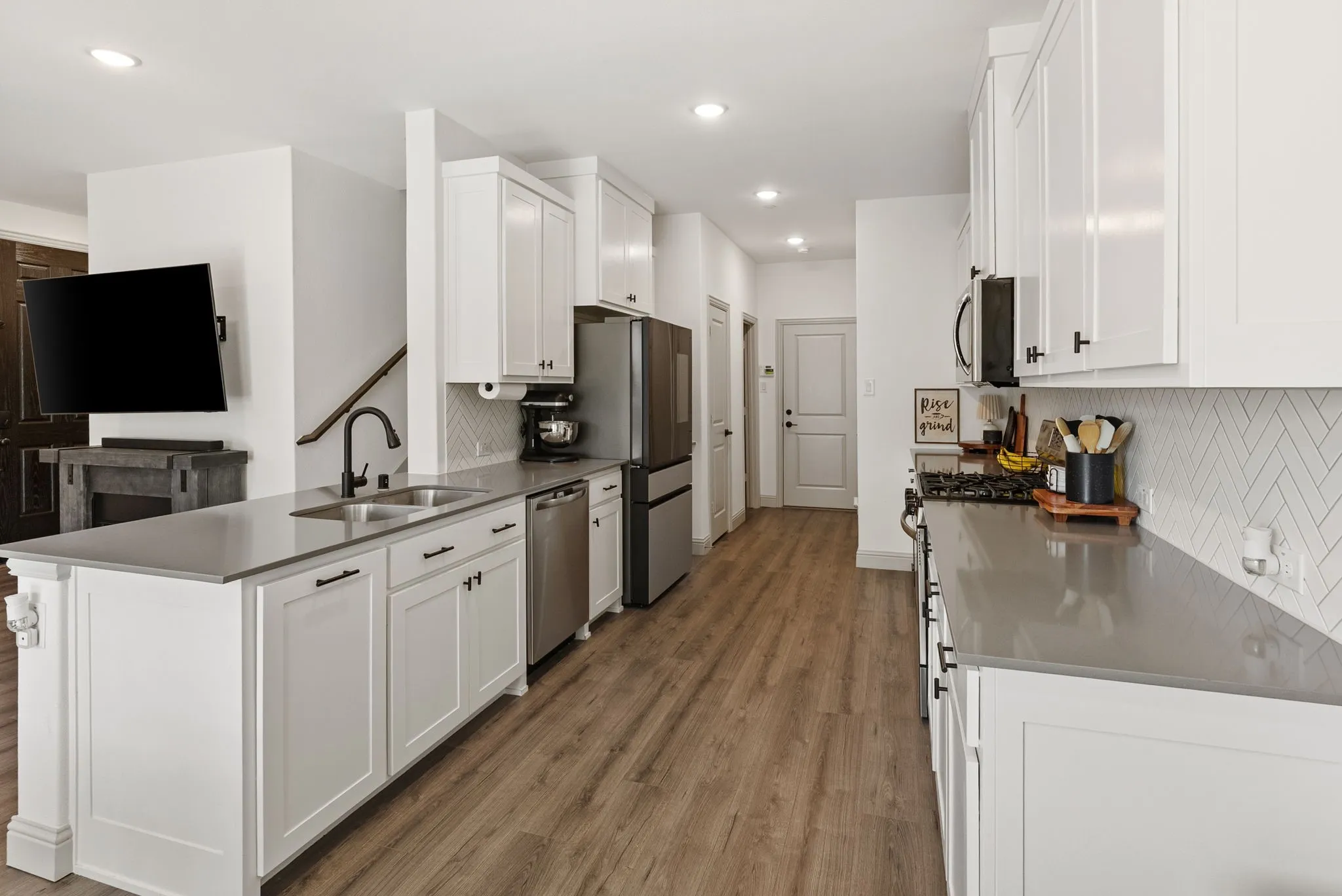 Townhouse For Sale in Collin County , 1311 Hill Country Place, Celina, Texas 75009, 4 Bedroom, 4 Bathroom, 2 Garage spaces, 2,086 Sqft, built in 2023, Price $370,000, mls#21174875, Real Estate Agent in Celina, Homes For Sale in Collin county, Homes For Sale in Celina, Realtor in Celina Texas, Real Estate Brokerage Independent Realty Texas, Luminita Cordes Realtor