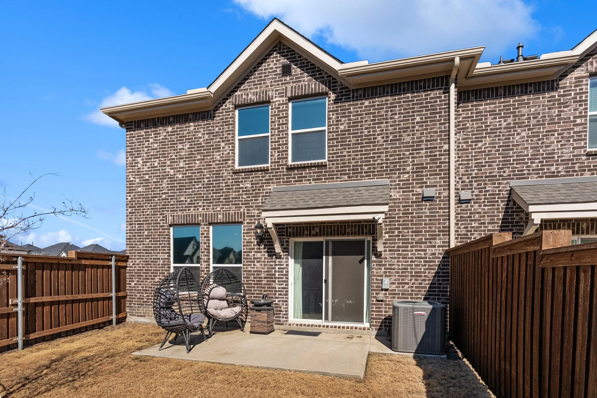 Townhouse For Sale in Collin County , 1311 Hill Country Place, Celina, Texas 75009, 4 Bedroom, 4 Bathroom, 2 Garage spaces, 2,086 Sqft, built in 2023, Price $370,000, mls#21174875, Real Estate Agent in Celina, Homes For Sale in Collin county, Homes For Sale in Celina, Realtor in Celina Texas, Real Estate Brokerage Independent Realty Texas, Luminita Cordes Realtor