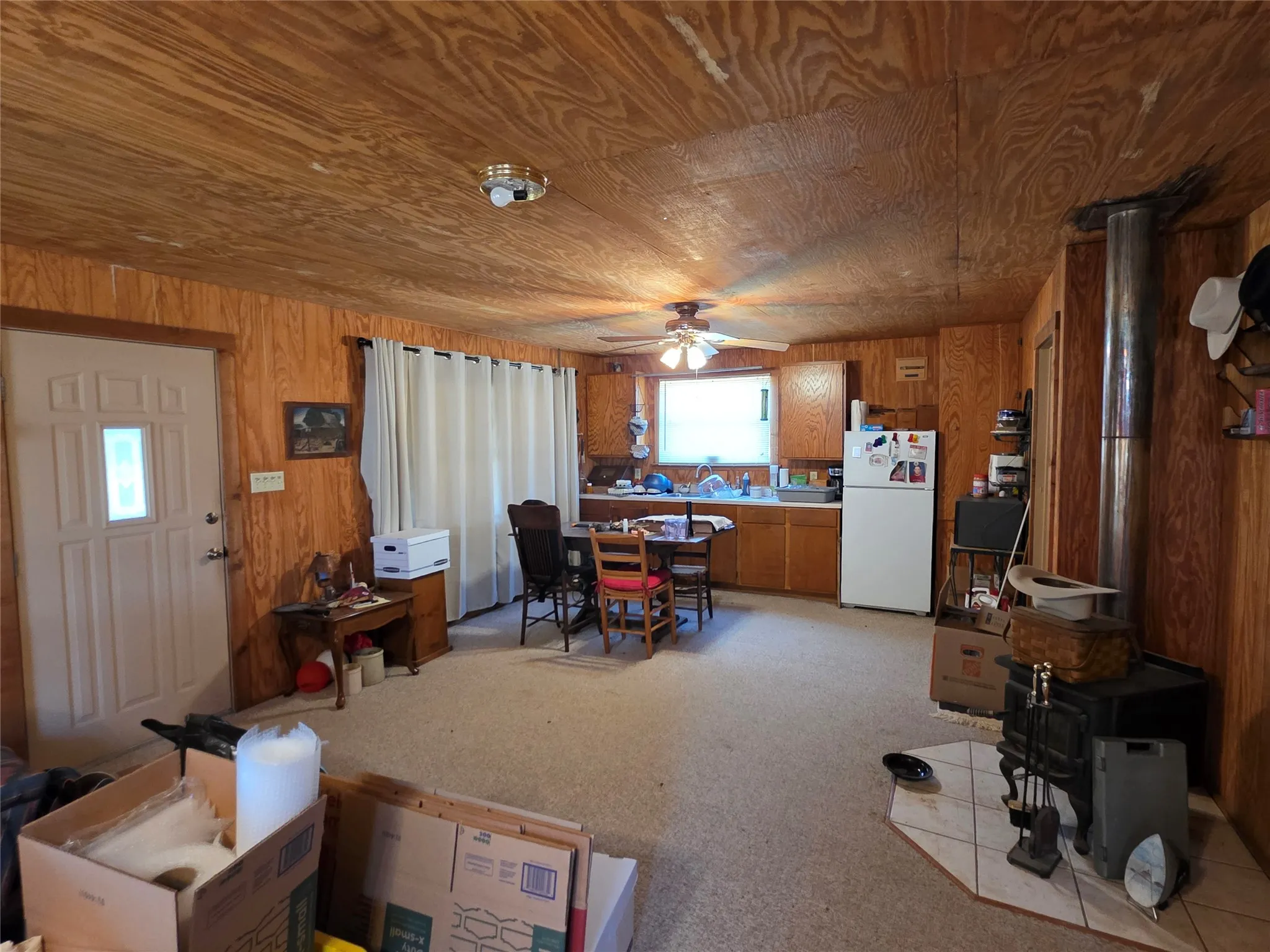 Single Family Residence For Sale in Coleman County , 1709 County Road 330, Voss, Texas 76888, 2 Bedrooms, 2 Bathrooms, 2 Garage spaces, 2,699 Sqft, built in 2000, Preowned, Price $1,074,850, mls#21187456, Real Estate Agent in Voss, Homes For Sale in Coleman county, Homes For Sale in Voss, Realtor in Voss Texas, Real Estate Brokerage Independent Realty Texas, Luminita Cordes Realtor