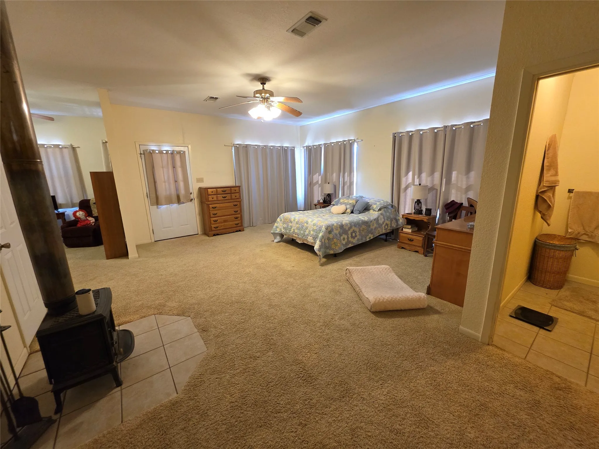 Single Family Residence For Sale in Coleman County , 1709 County Road 330, Voss, Texas 76888, 2 Bedrooms, 2 Bathrooms, 2 Garage spaces, 2,699 Sqft, built in 2000, Preowned, Price $1,074,850, mls#21187456, Real Estate Agent in Voss, Homes For Sale in Coleman county, Homes For Sale in Voss, Realtor in Voss Texas, Real Estate Brokerage Independent Realty Texas, Luminita Cordes Realtor