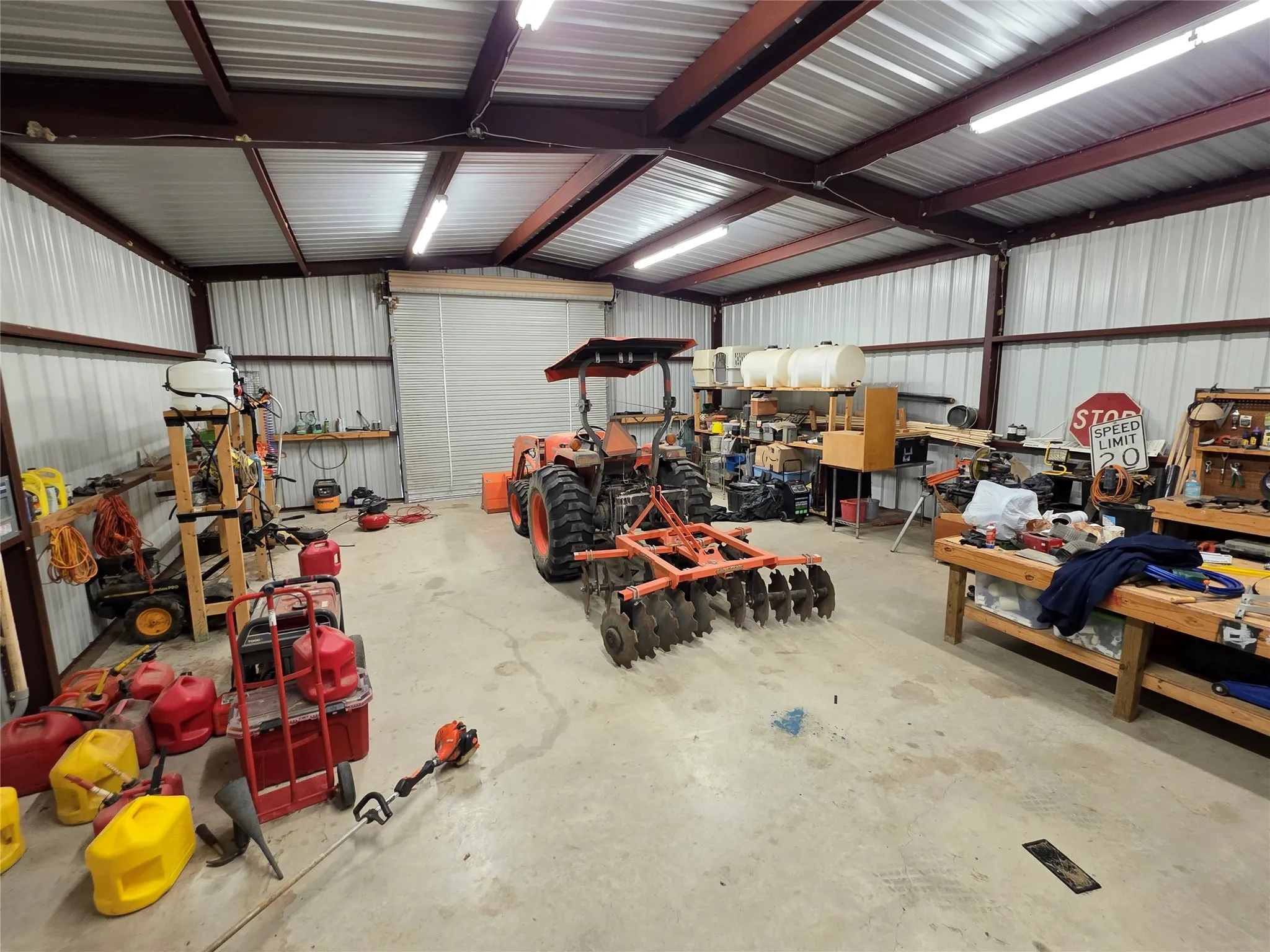 Single Family Residence For Sale in Coleman County , 1709 County Road 330, Voss, Texas 76888, 2 Bedrooms, 2 Bathrooms, 2 Garage spaces, 2,699 Sqft, built in 2000, Preowned, Price $1,074,850, mls#21187456, Real Estate Agent in Voss, Homes For Sale in Coleman county, Homes For Sale in Voss, Realtor in Voss Texas, Real Estate Brokerage Independent Realty Texas, Luminita Cordes Realtor