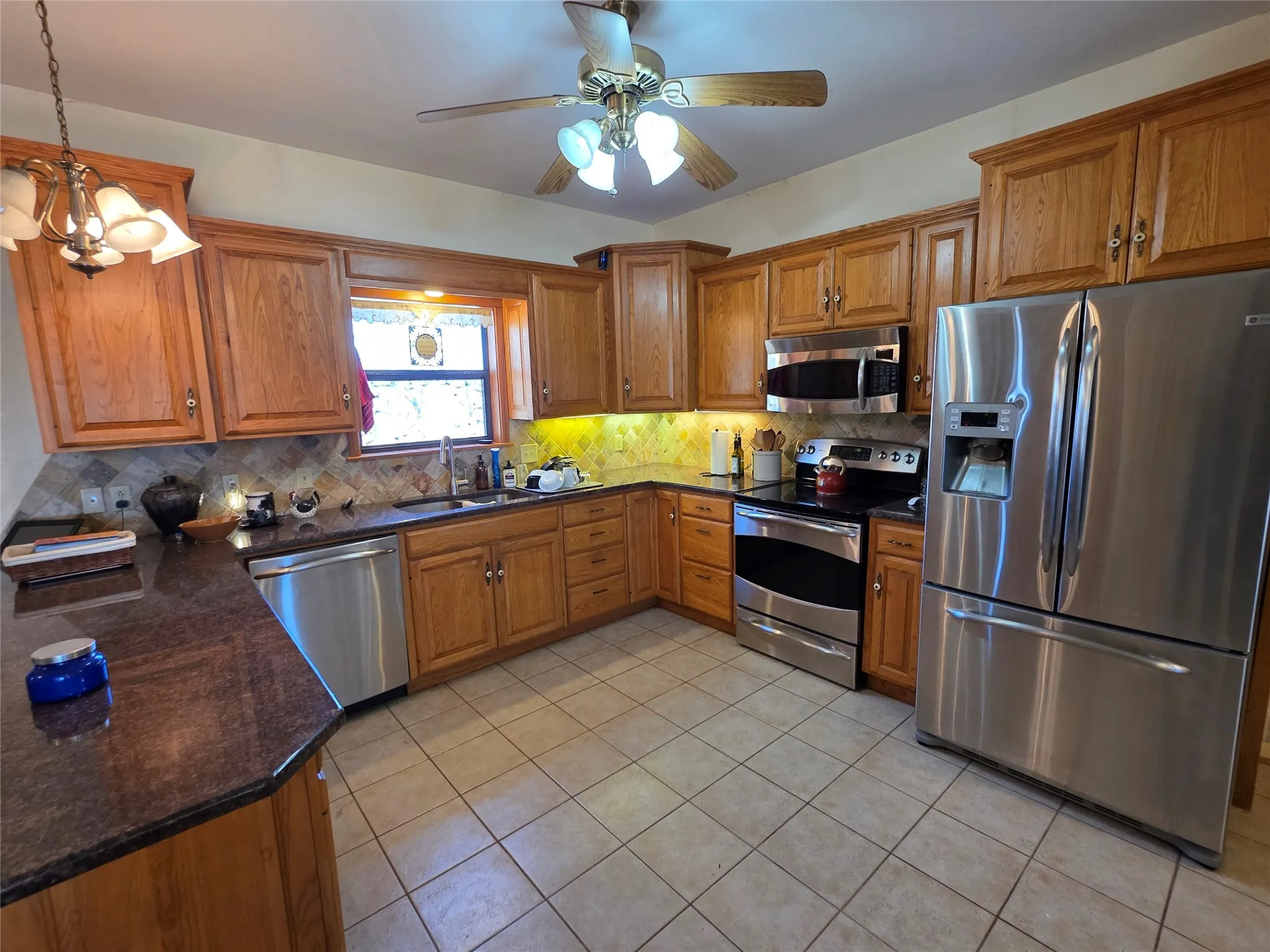 Single Family Residence For Sale in Coleman County , 1709 County Road 330, Voss, Texas 76888, 2 Bedrooms, 2 Bathrooms, 2 Garage spaces, 2,699 Sqft, built in 2000, Preowned, Price $1,074,850, mls#21187456, Real Estate Agent in Voss, Homes For Sale in Coleman county, Homes For Sale in Voss, Realtor in Voss Texas, Real Estate Brokerage Independent Realty Texas, Luminita Cordes Realtor