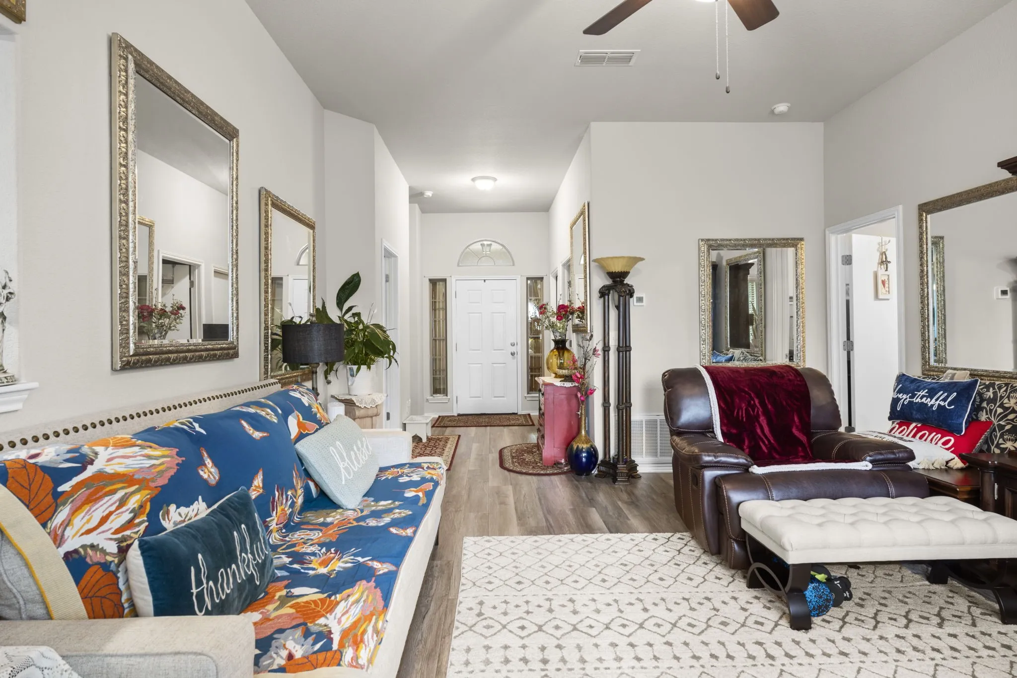 Single Family Residence For Sale in Bell County , 2513 Petersburg Lane, Temple, Texas 76504, 3 Bedroom, 2 Bathroom, 2 Garage spaces, 1,300 Sqft, built in 2019, mls#21187544, Real Estate Agent in Temple, Homes For Sale in Bell county, Homes For Sale in Temple, Realtor in Temple Texas, Real Estate Brokerage Independent Realty Texas, Luminita Cordes Realtor