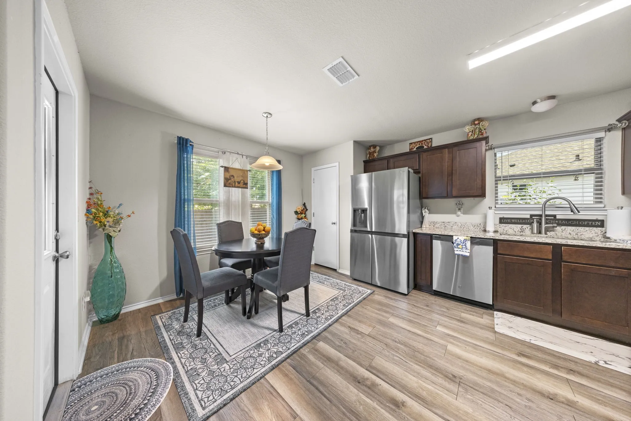 Single Family Residence For Sale in Bell County , 2513 Petersburg Lane, Temple, Texas 76504, 3 Bedroom, 2 Bathroom, 2 Garage spaces, 1,300 Sqft, built in 2019, mls#21187544, Real Estate Agent in Temple, Homes For Sale in Bell county, Homes For Sale in Temple, Realtor in Temple Texas, Real Estate Brokerage Independent Realty Texas, Luminita Cordes Realtor