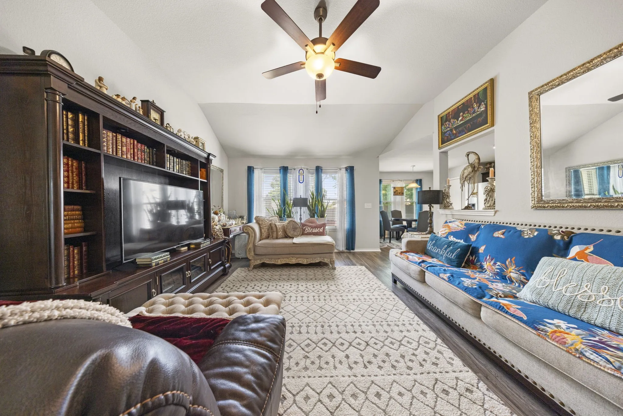 Single Family Residence For Sale in Bell County , 2513 Petersburg Lane, Temple, Texas 76504, 3 Bedroom, 2 Bathroom, 2 Garage spaces, 1,300 Sqft, built in 2019, mls#21187544, Real Estate Agent in Temple, Homes For Sale in Bell county, Homes For Sale in Temple, Realtor in Temple Texas, Real Estate Brokerage Independent Realty Texas, Luminita Cordes Realtor
